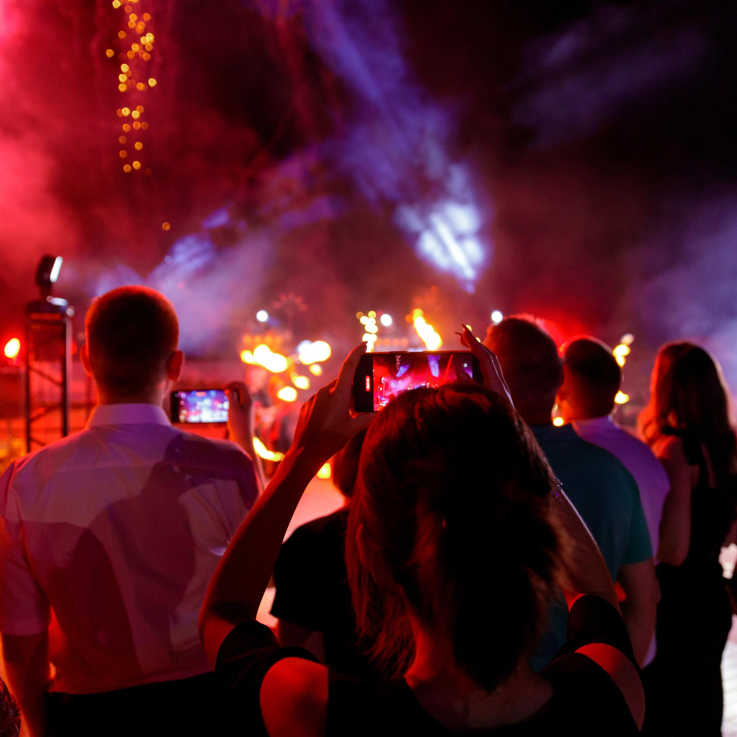 JANI CRYSTAL. EFIMOV IN SPACE — свадебный фотограф