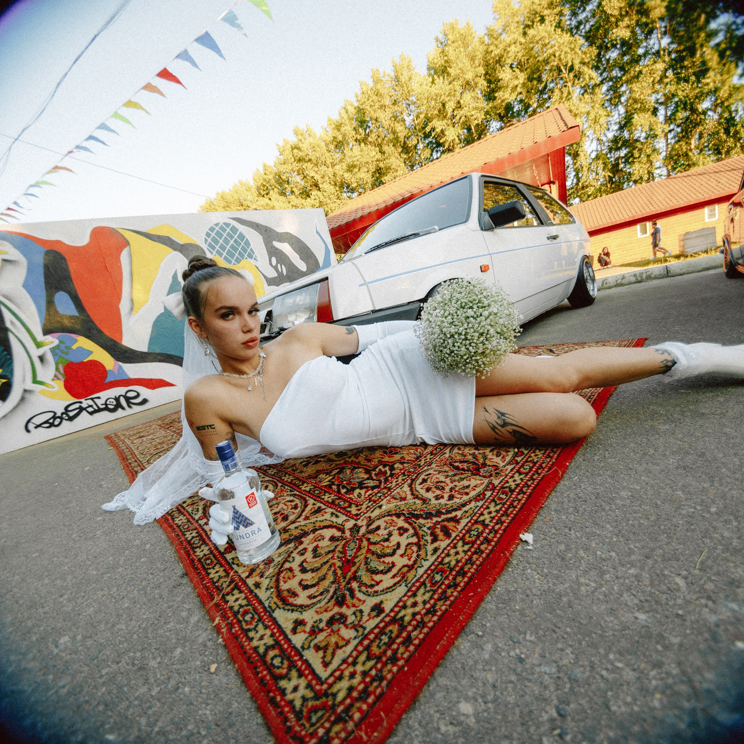 ESTC. EFIMOV IN SPACE — свадебный фотограф