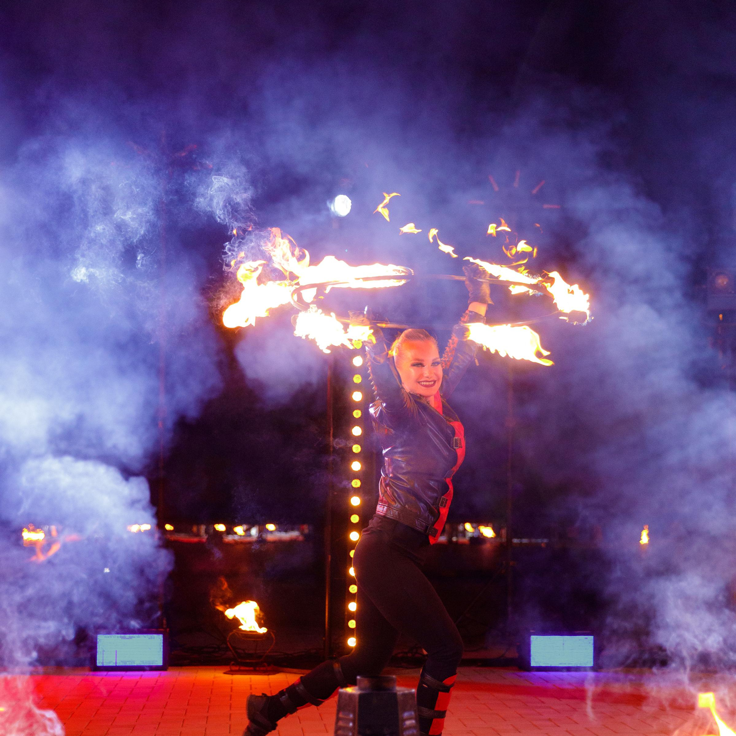 JANI CRYSTAL. EFIMOV IN SPACE — свадебный фотограф