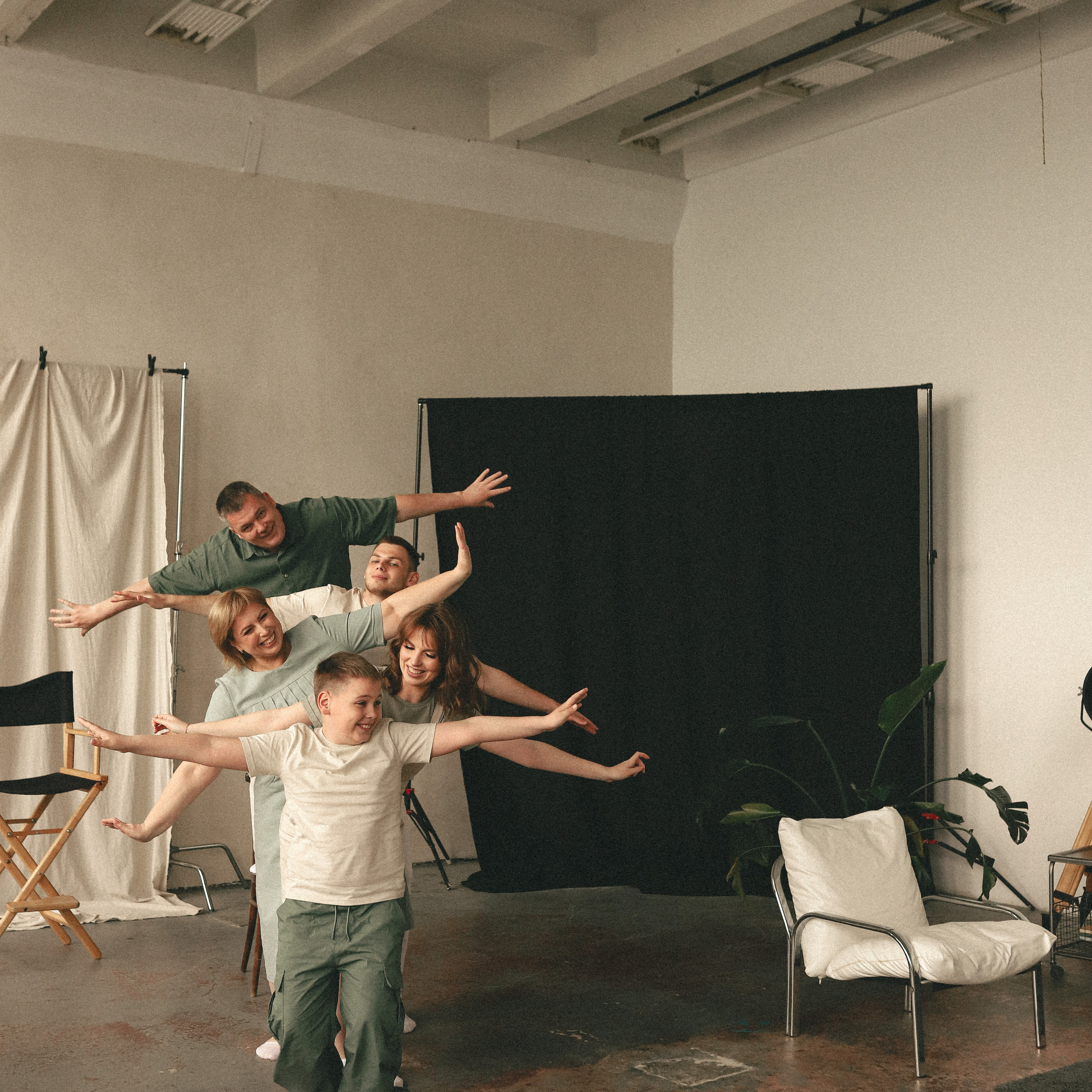 Наталья, Денис, Дима, Настя и&nbsp;Петя