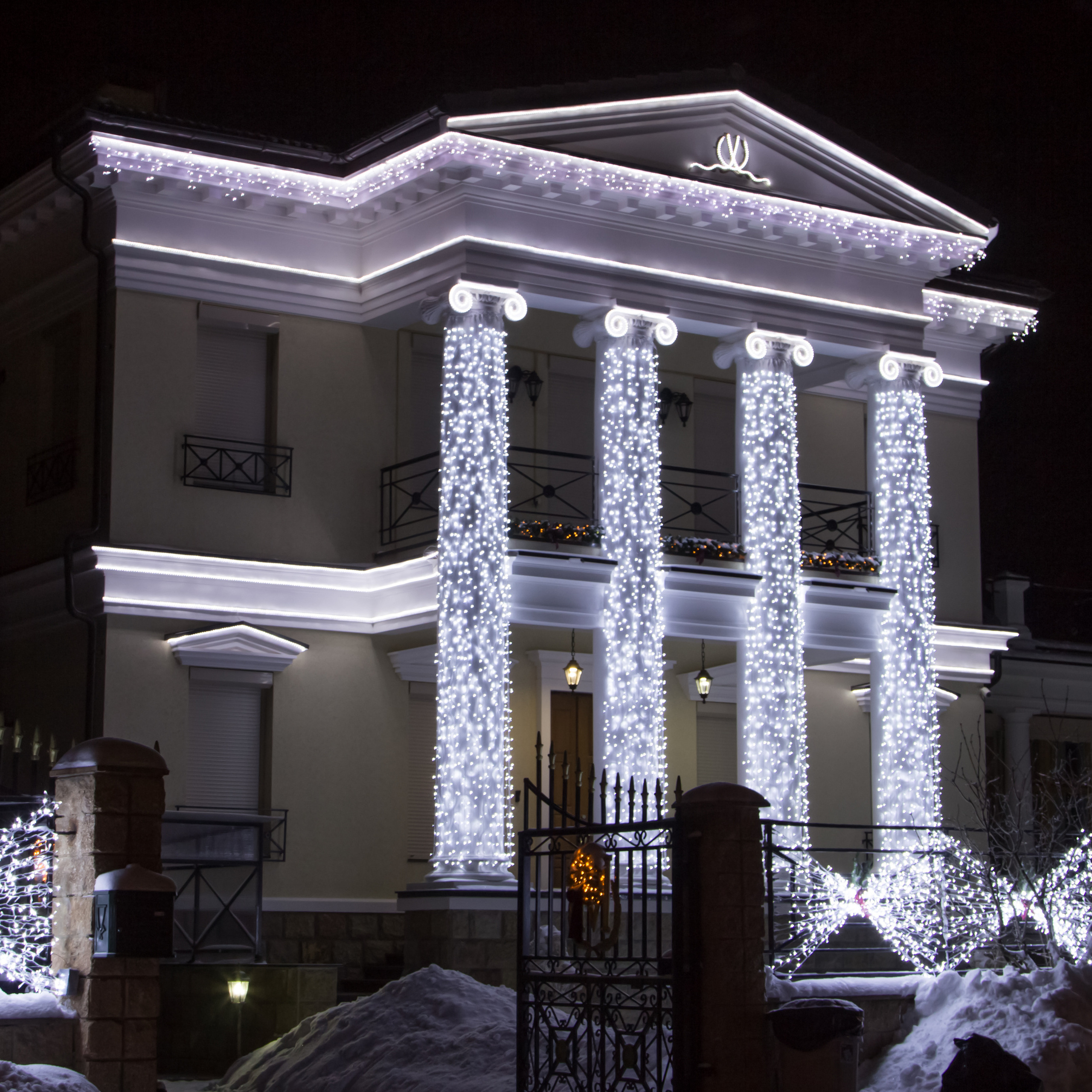 Новогоднее оформление дома