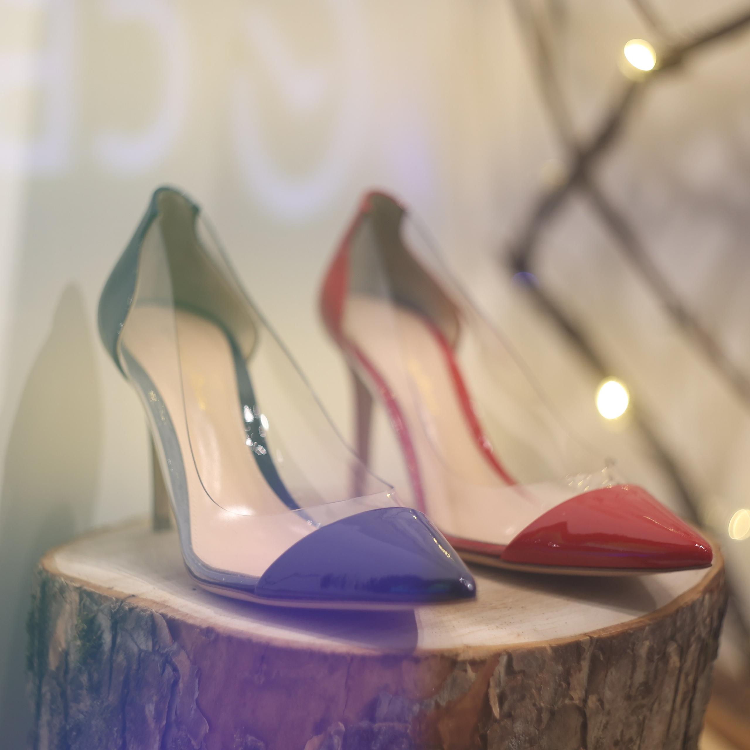 Витрины магазина PODIUM OUTLET