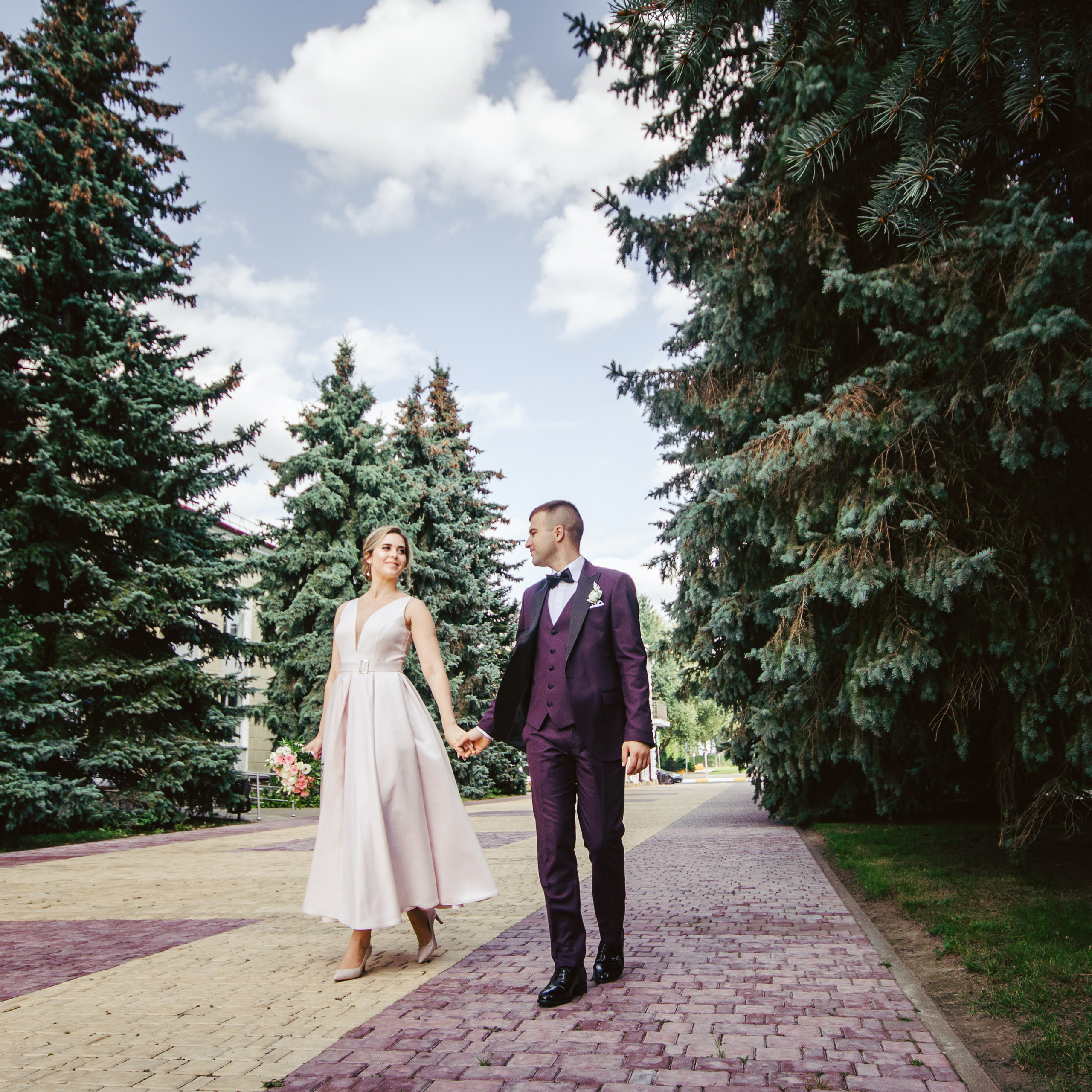 Павел Илона