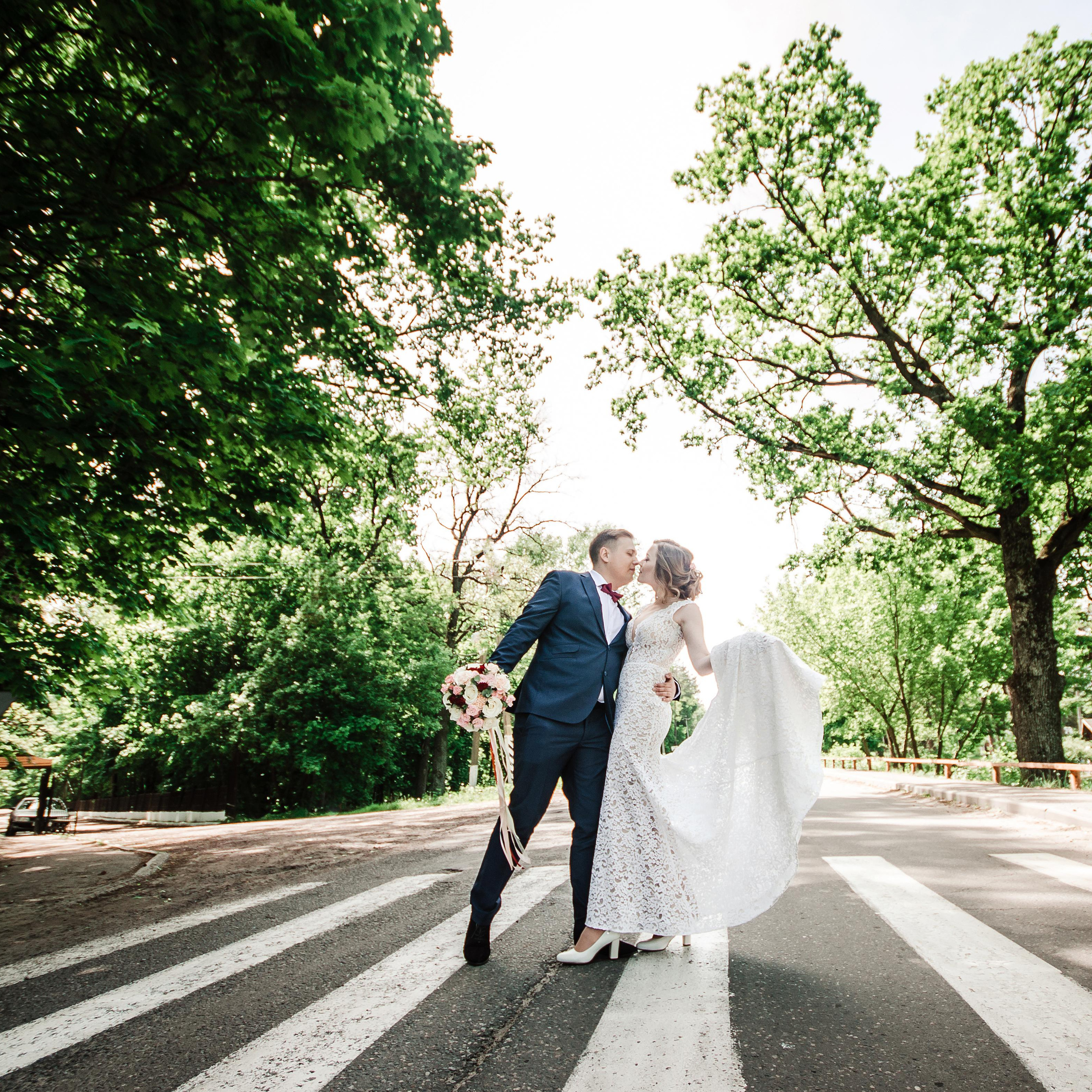 Дмитрий Анна