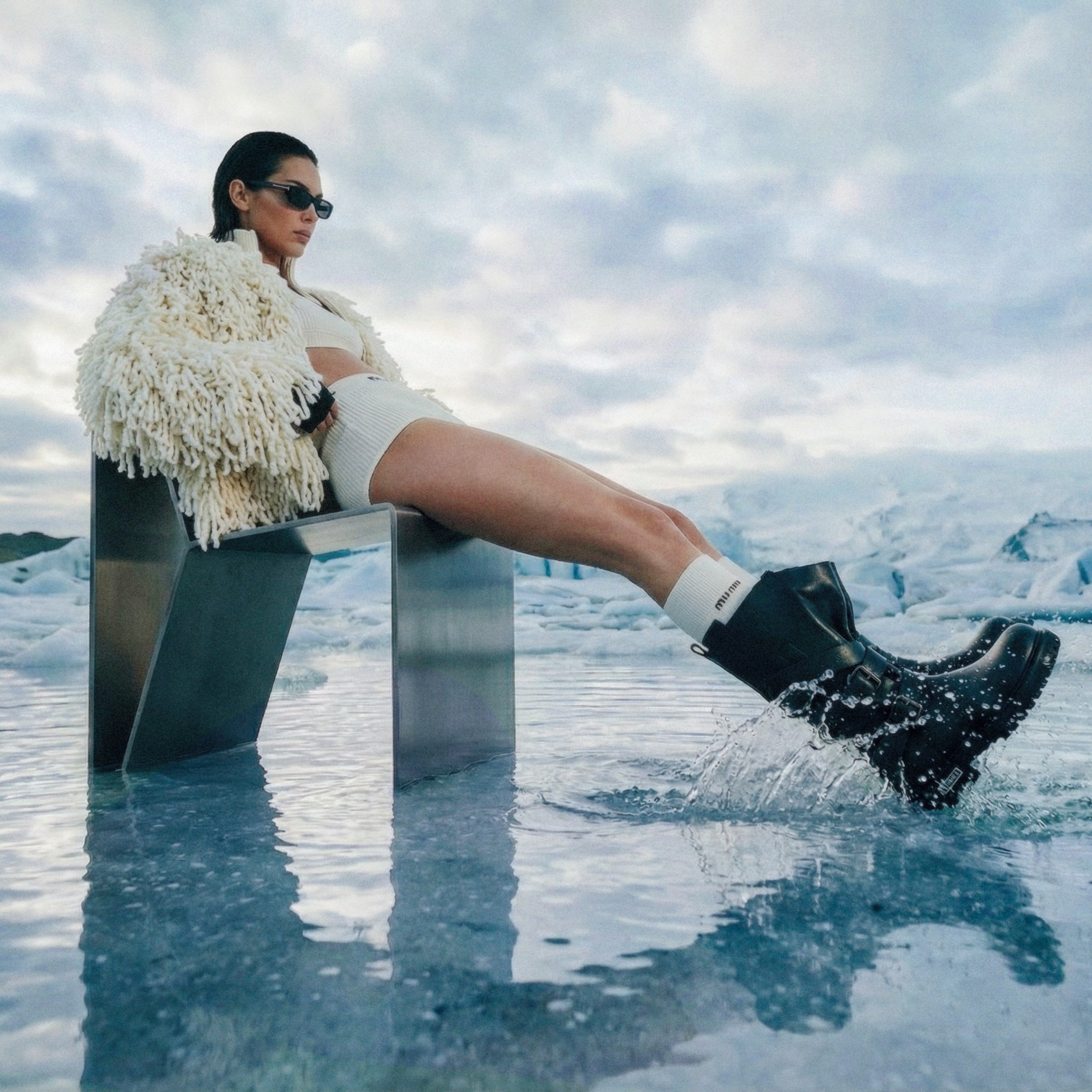 AI-редакционная съёмка купальников — luxury fashion campaign. Bakunpost | AI-фото и нейрофотосессии для брендов