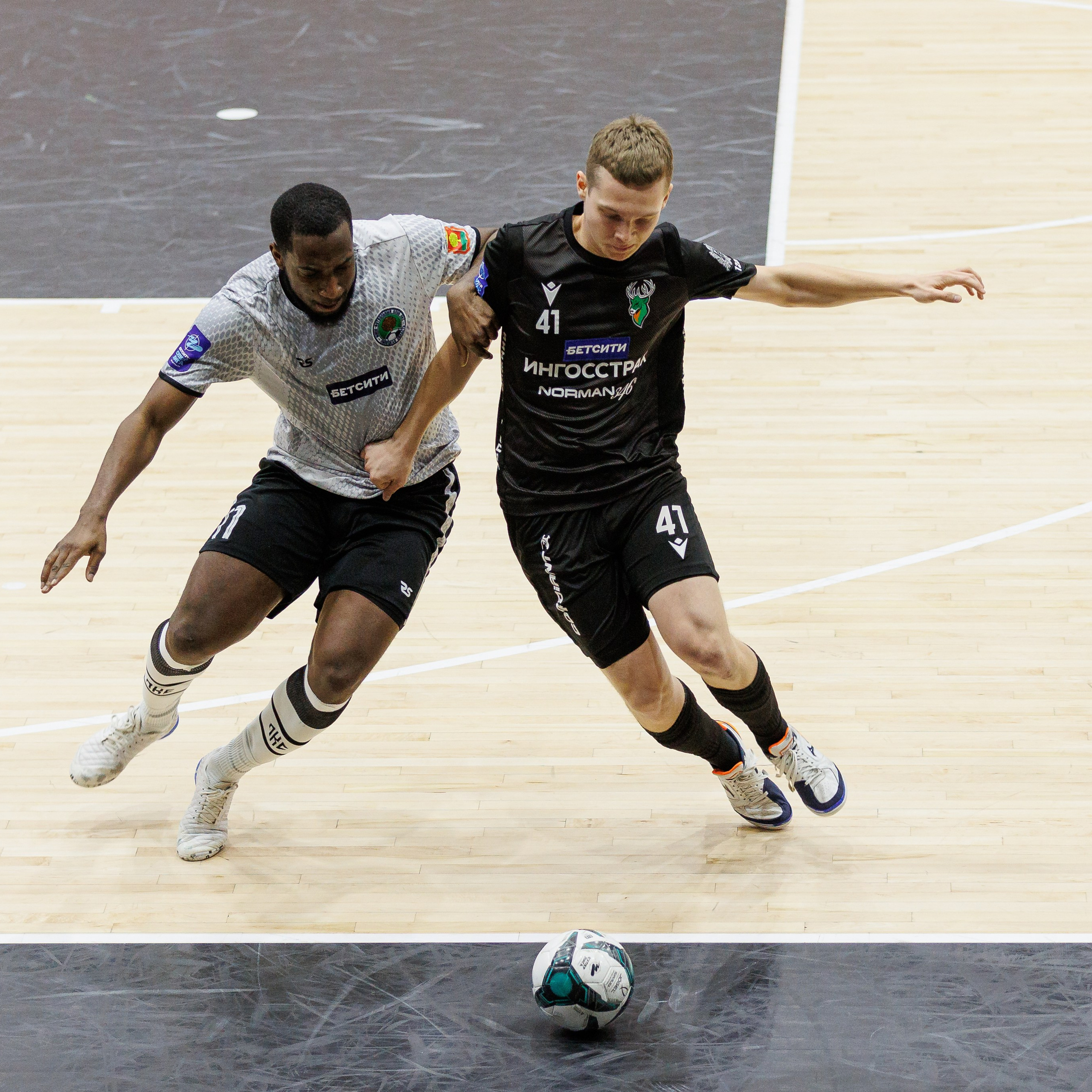 Мини-футбол