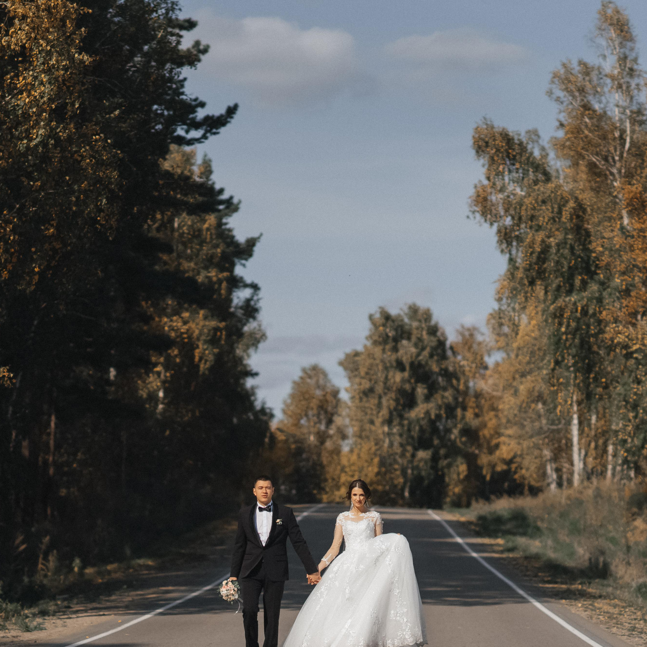 Дмитрий и Наргис. Красивая осень.