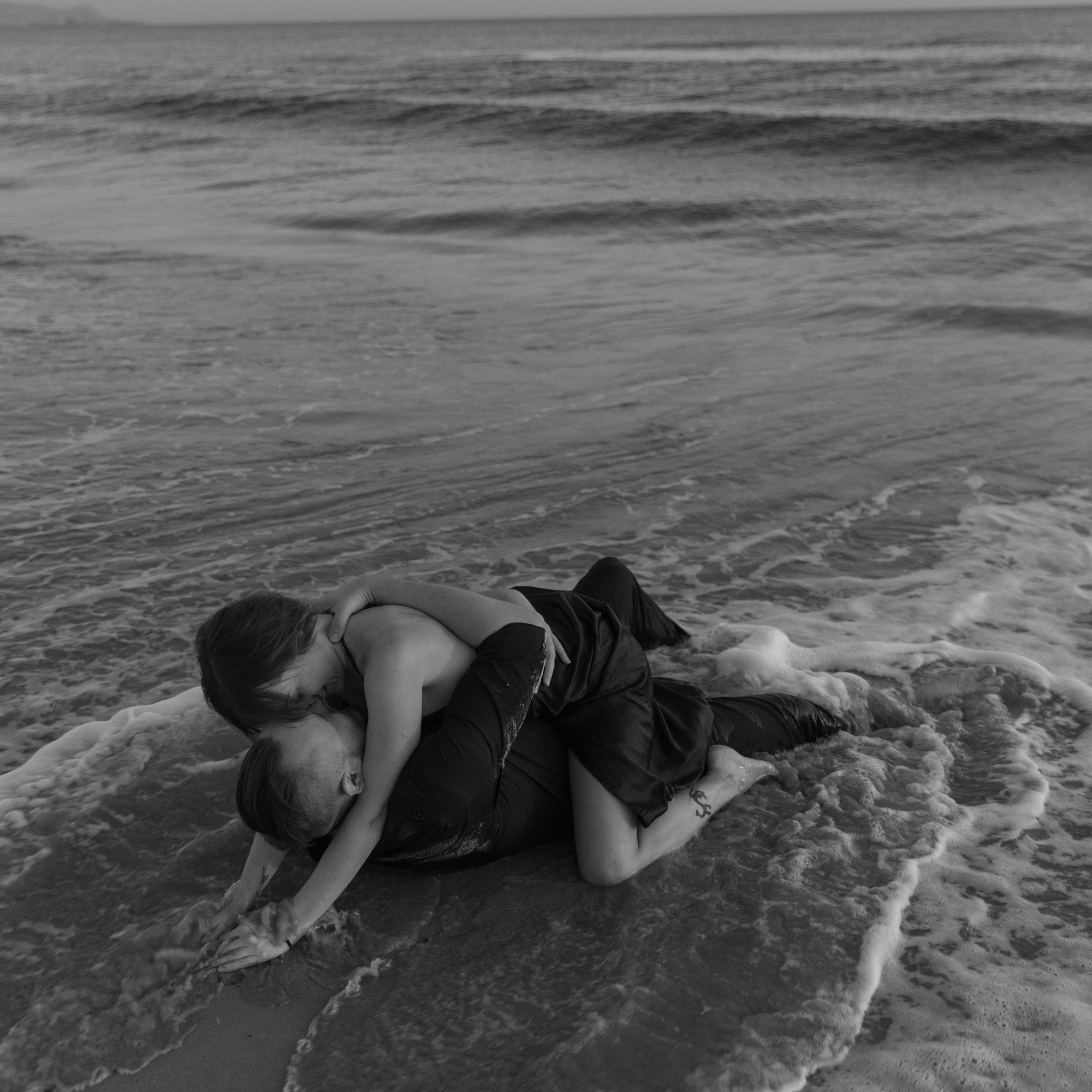 Пески и море