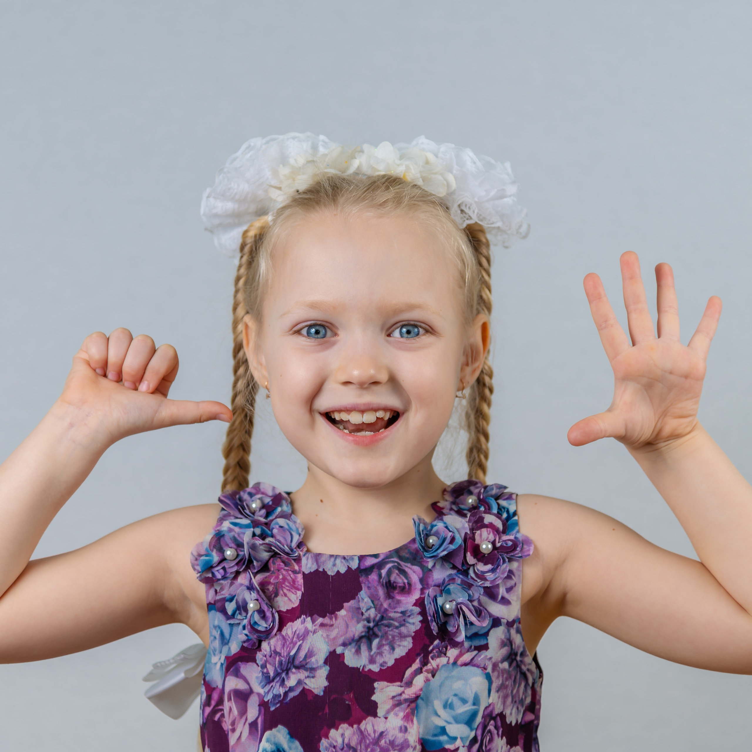 Отзывы о работе фотографа. Выпускные альбомы Волгоград. Современные фотокниги с оживающими фотографиями. Фотограф Екатерина Луценко