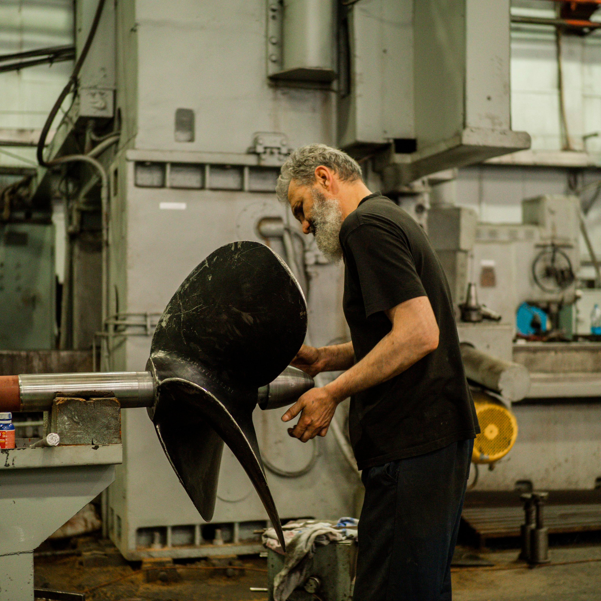 Судостроительный завод