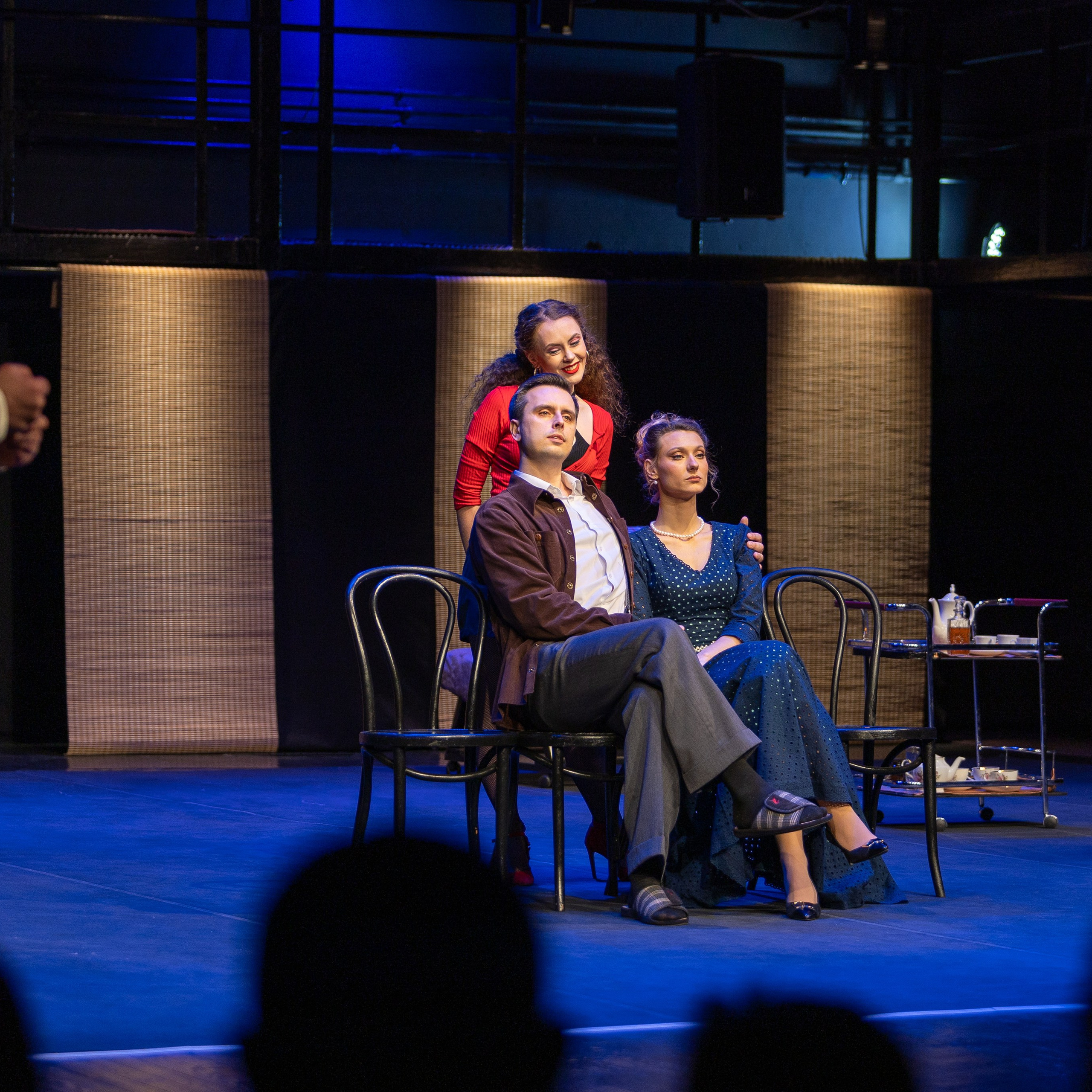 Новый театр «Плачу за любовь»