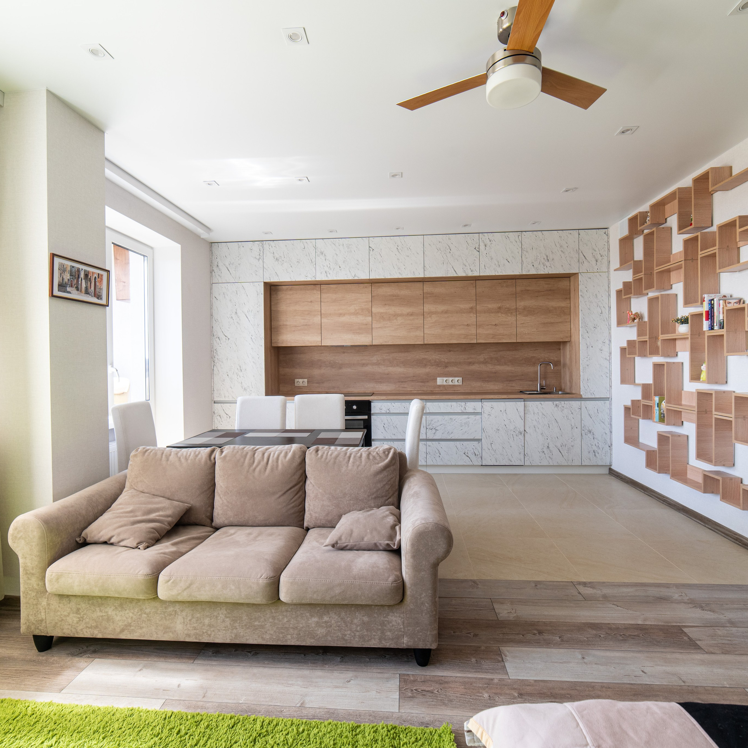 Дзержинского 94. Эконом вариант