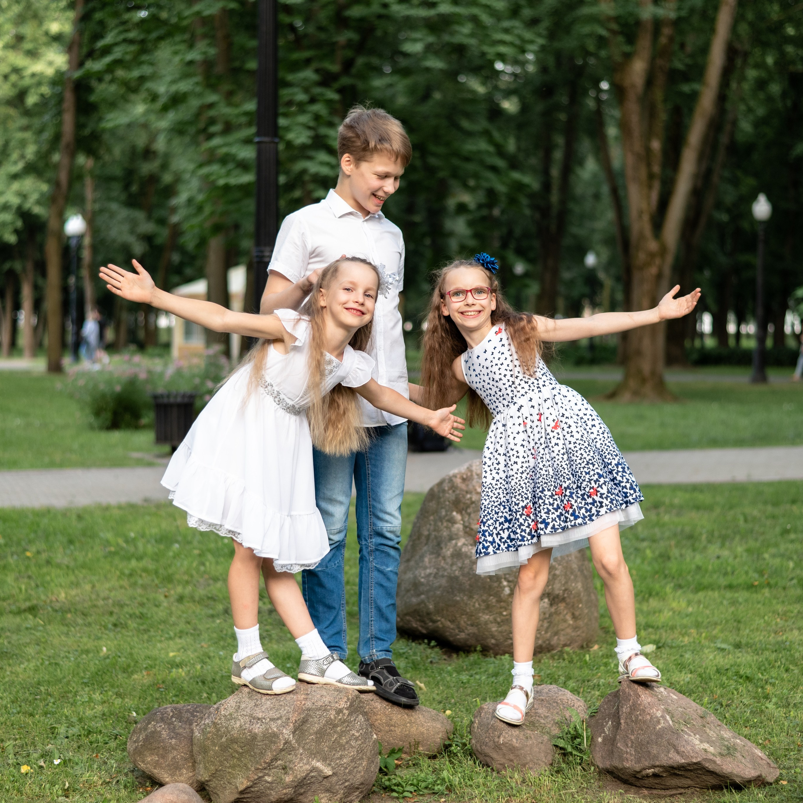 Кирилл + Таня = Леша, Аня и Настя