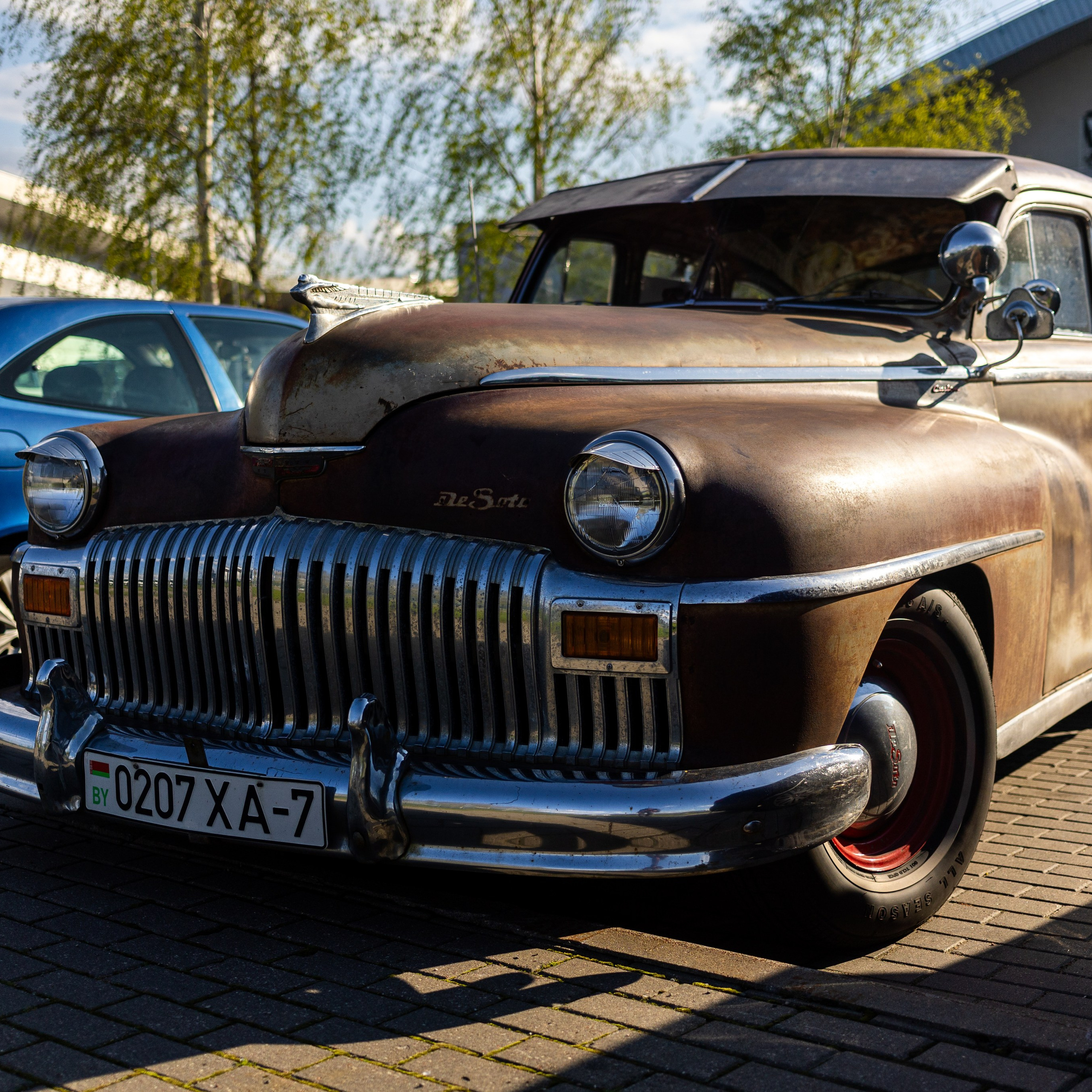 Раритетный автомобиль