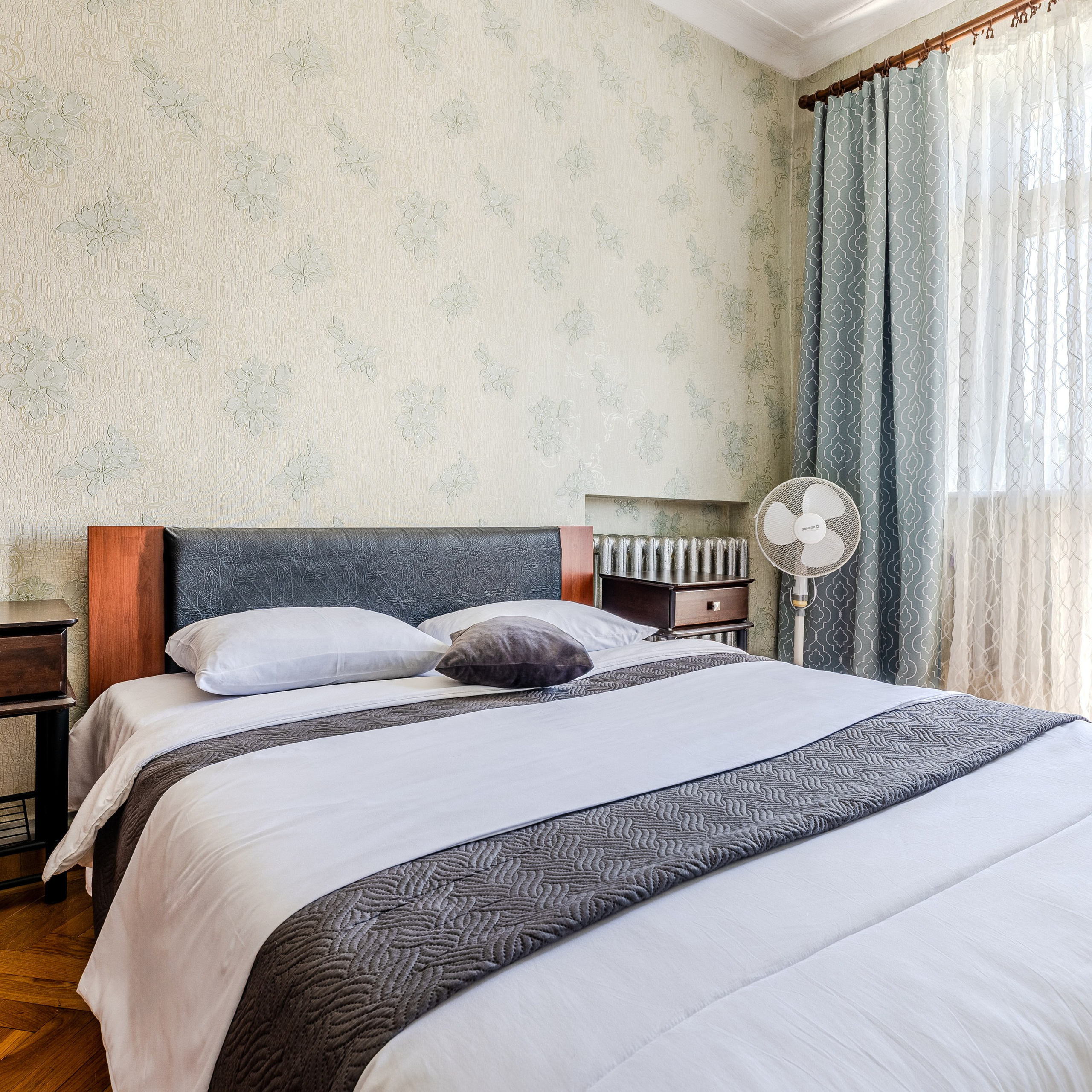 Коммунистическая 13