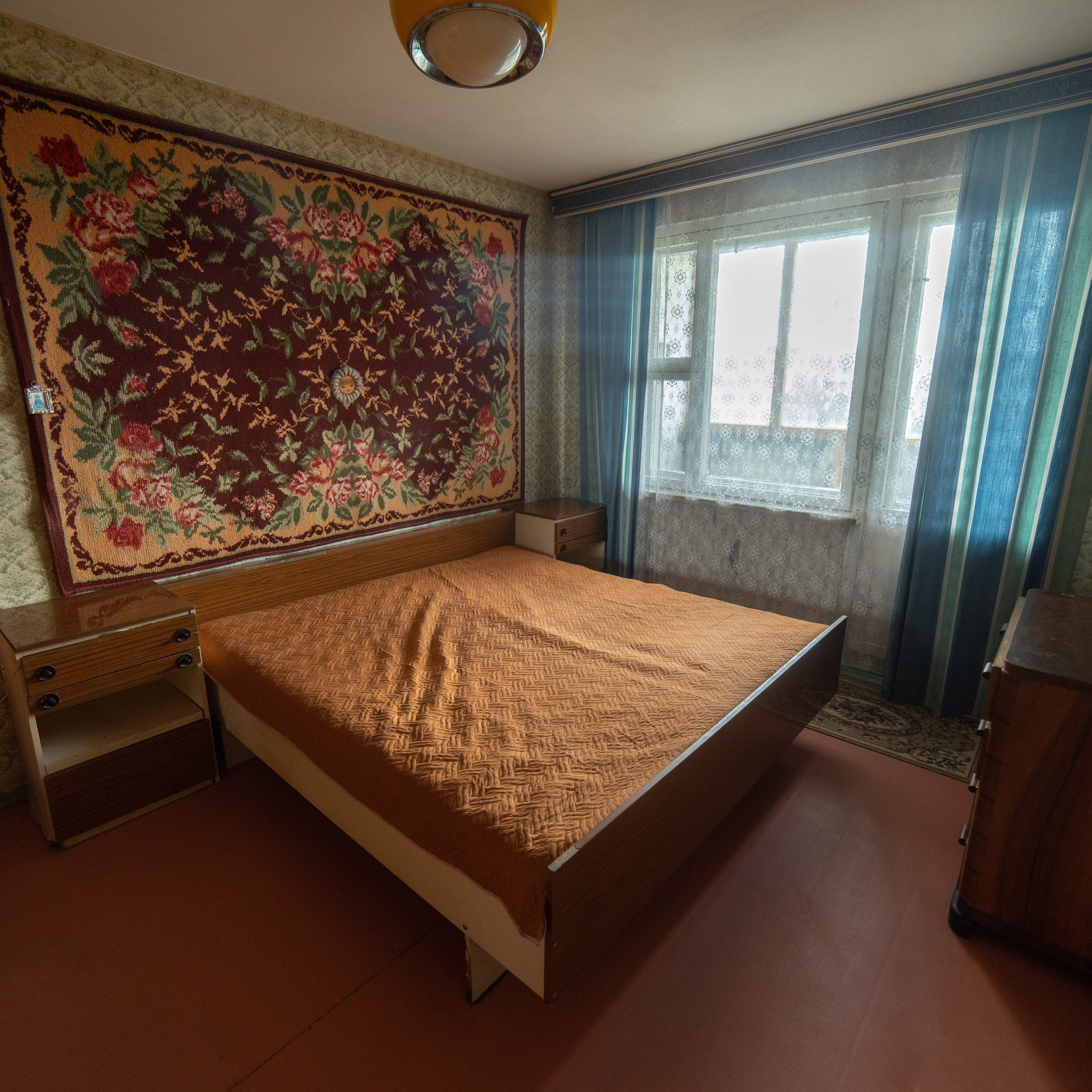 Пр. Газеты Звезда. Слабонервным не смотреть.Суперэконом вариант