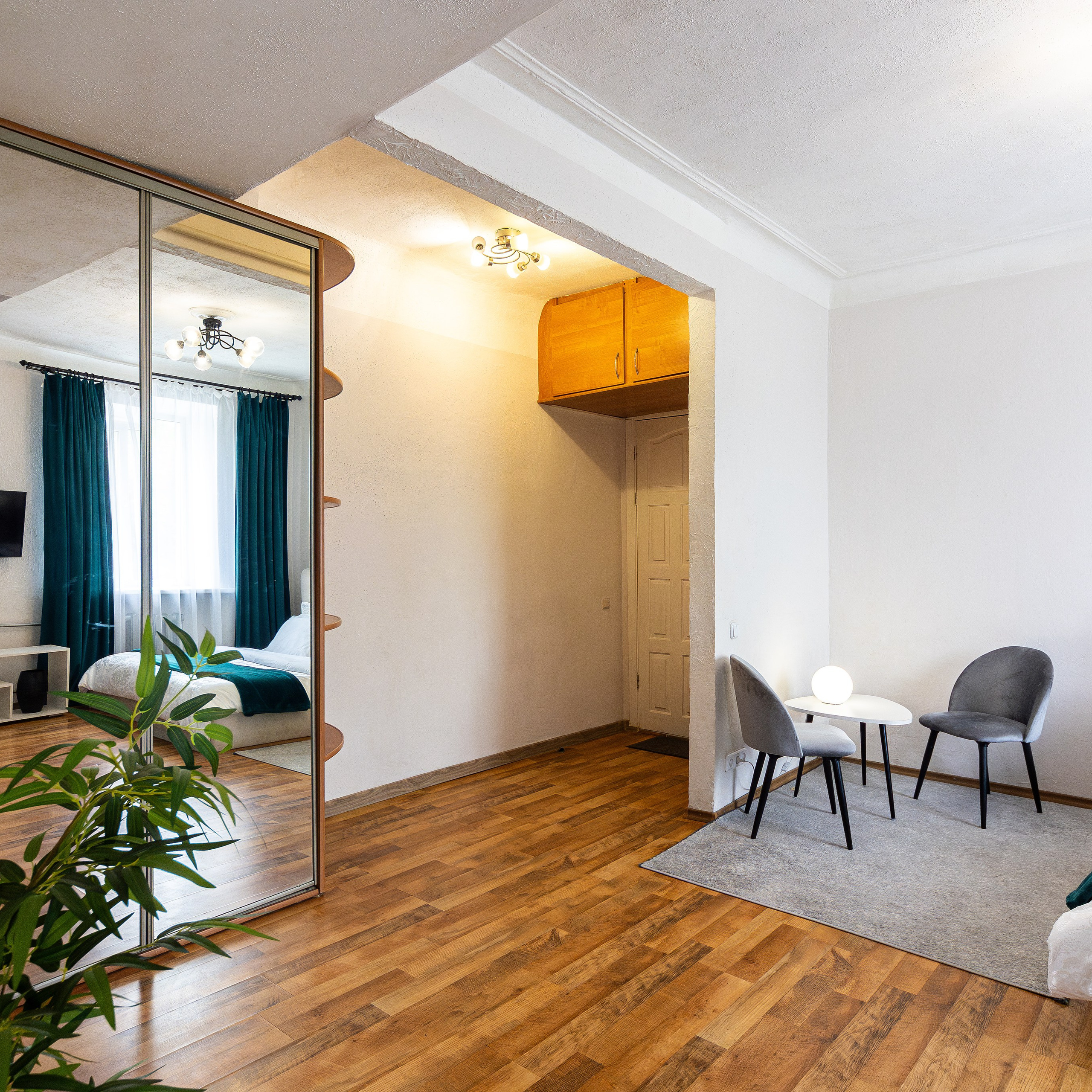 пр. Независимости 19