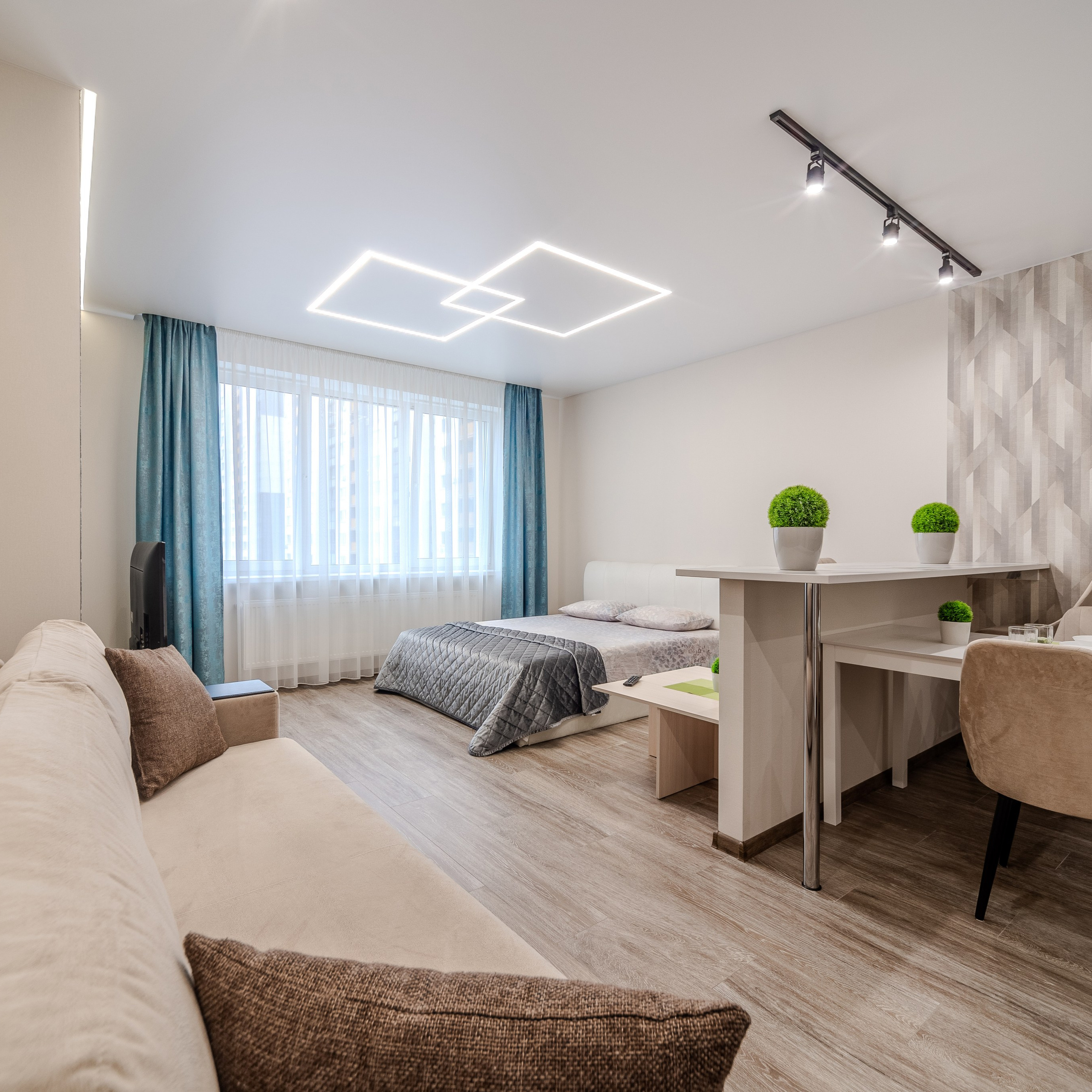 пр. Дзержинского 94