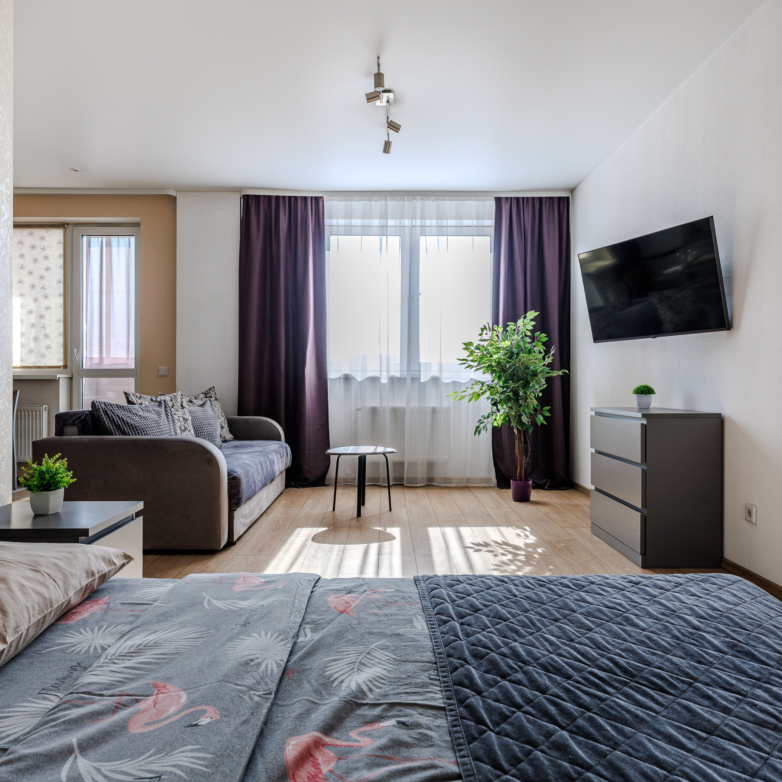 пр. Дзержинского 15