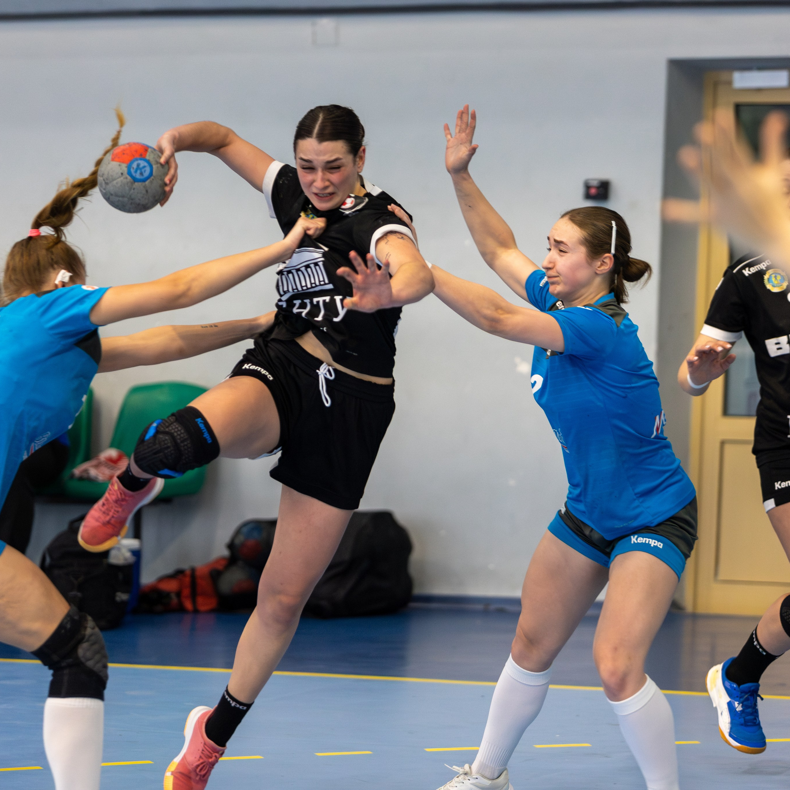 Гандбол. Лучшие кадры. БНТУ — Витебчанка