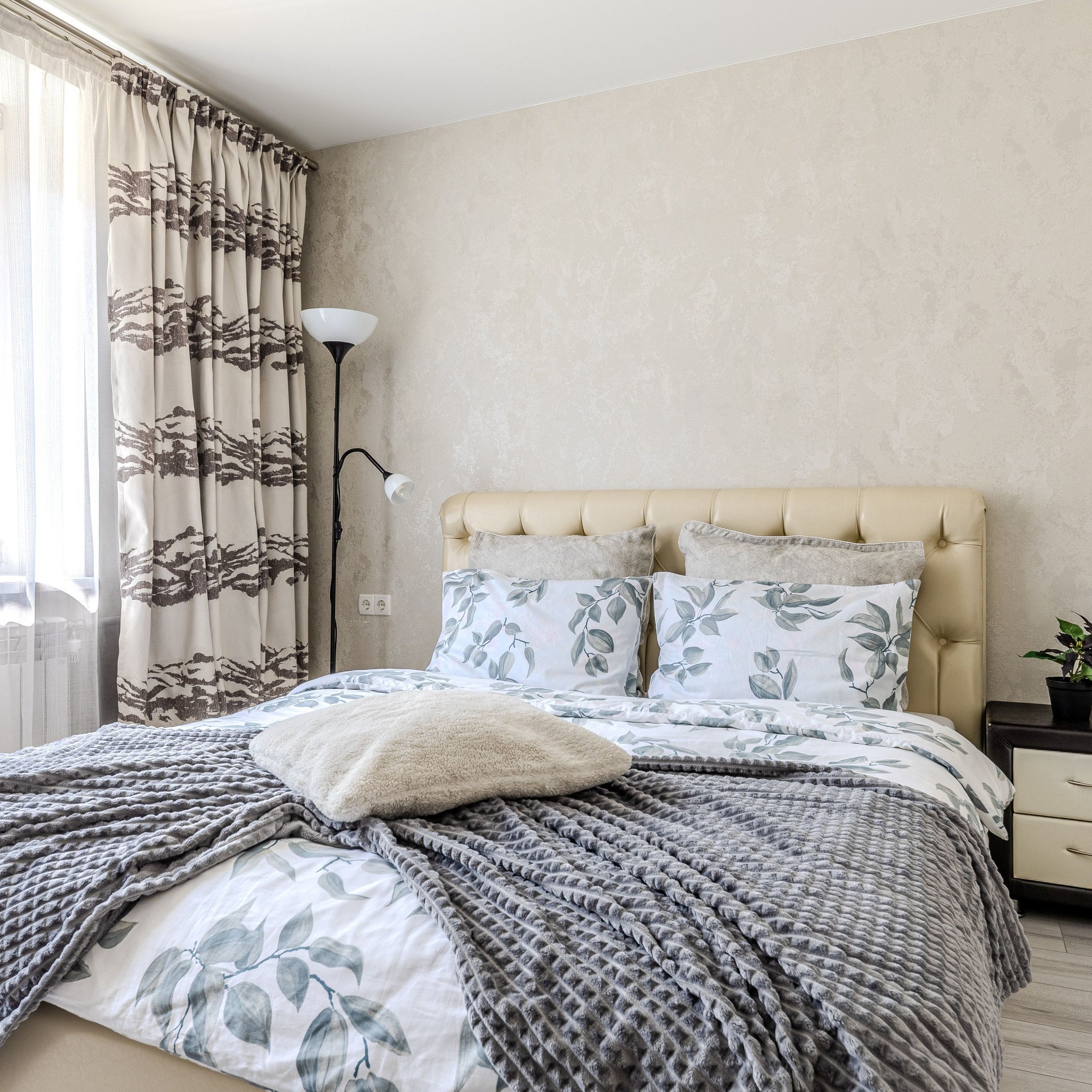 Романовская слобода 12