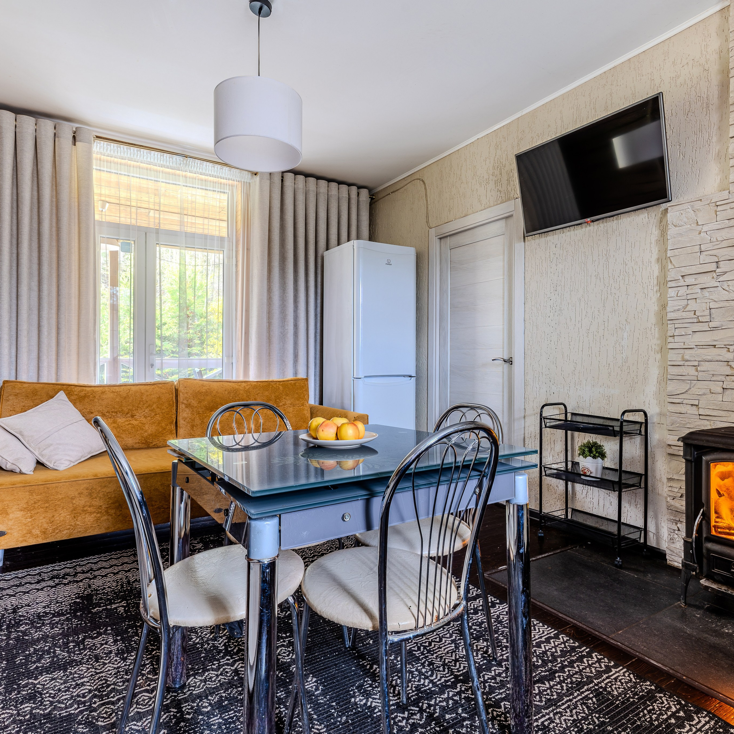 д. Пигассово 12. Усадьба. Только несколько комнат