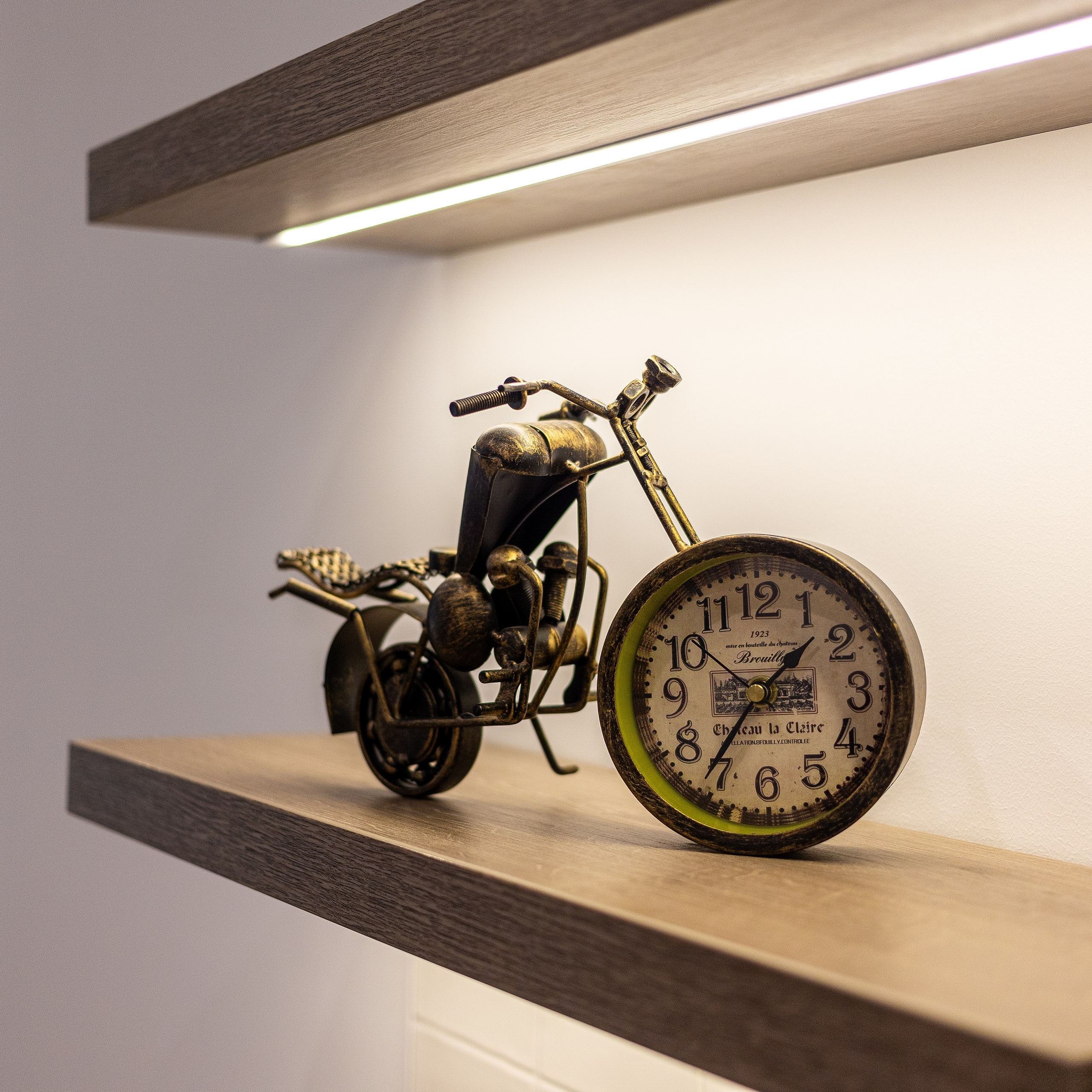 Николы Теслы 23