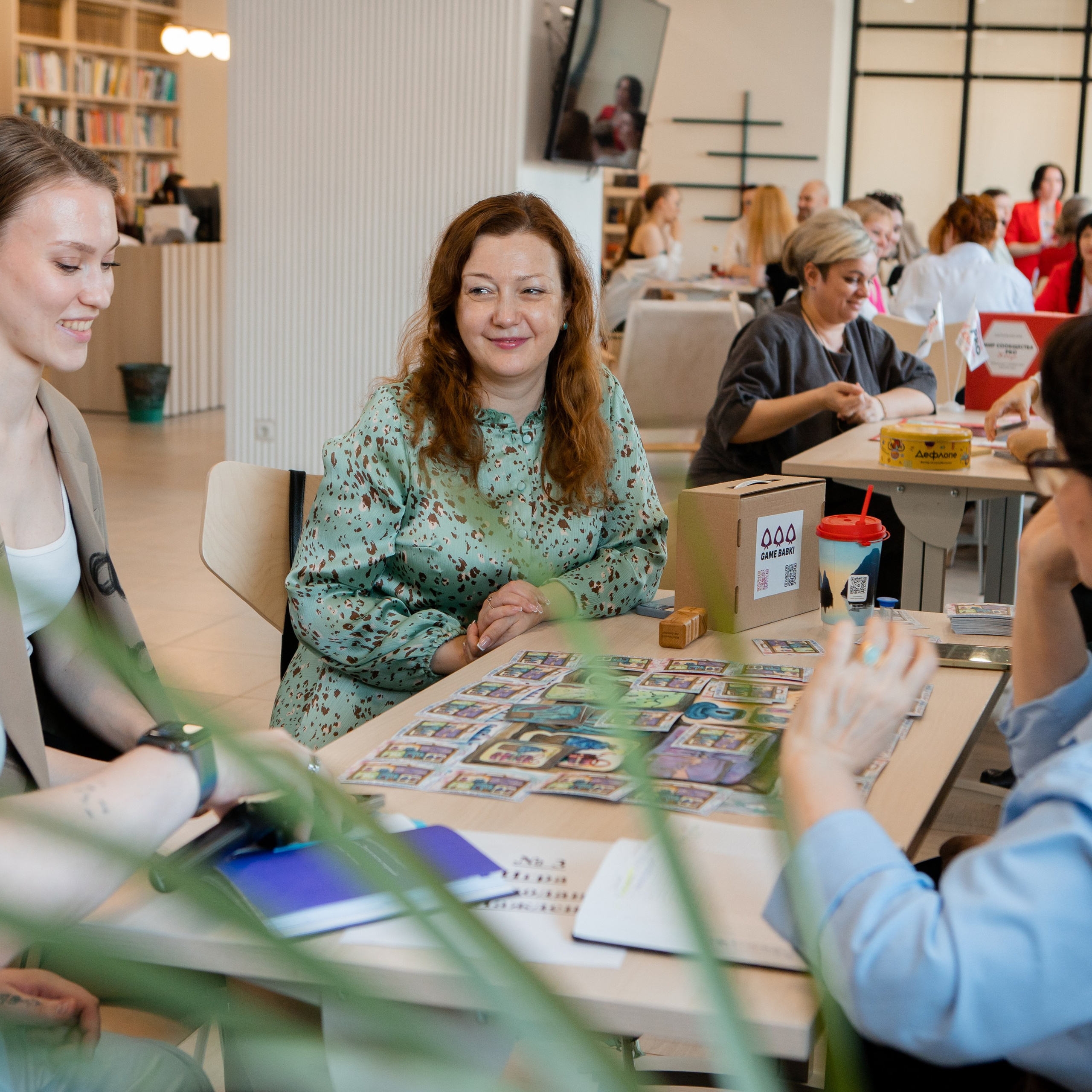 Фото со встречи бизнес-клуба Proженщин.
