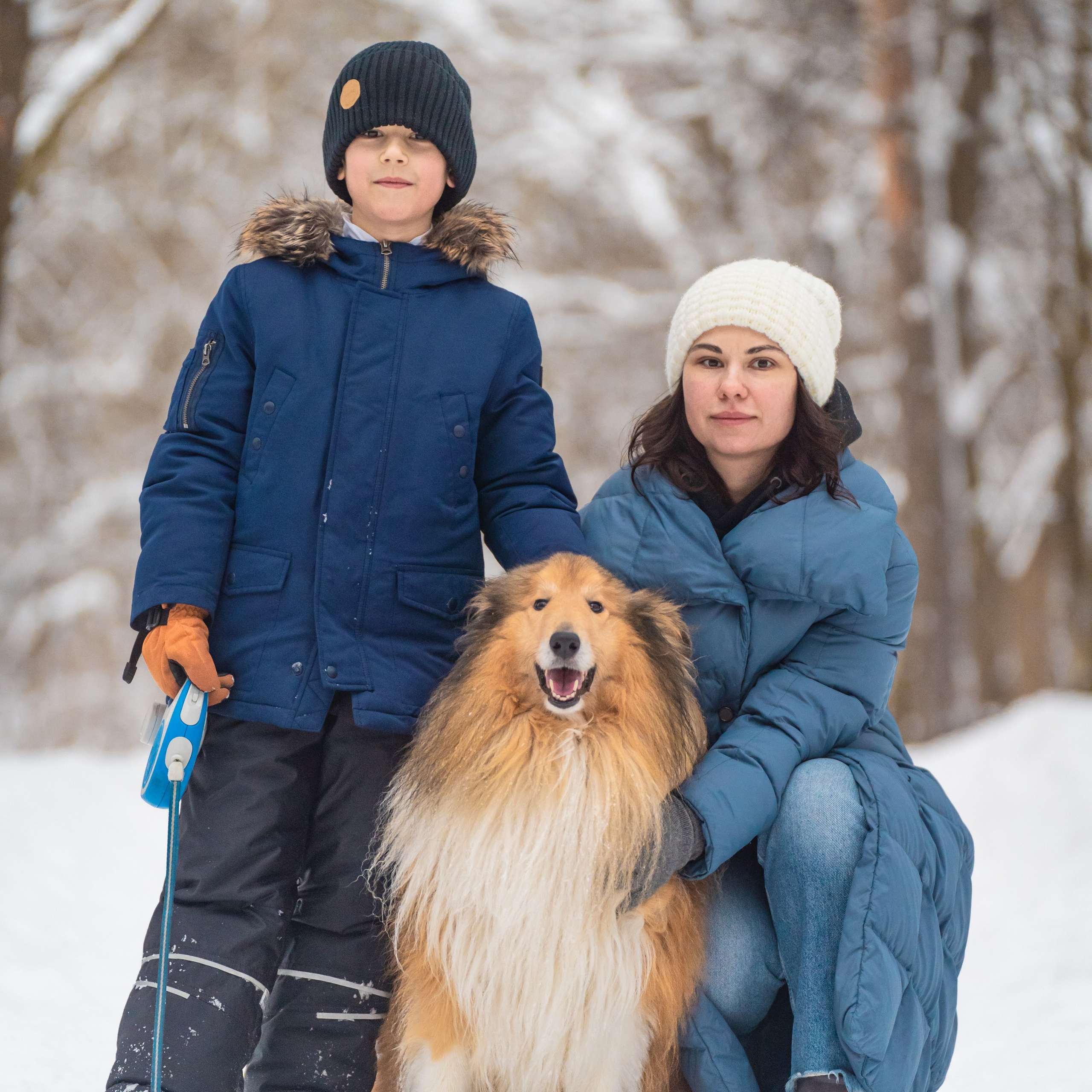 Елена, Виктор, Никита и колли Рафаэль
