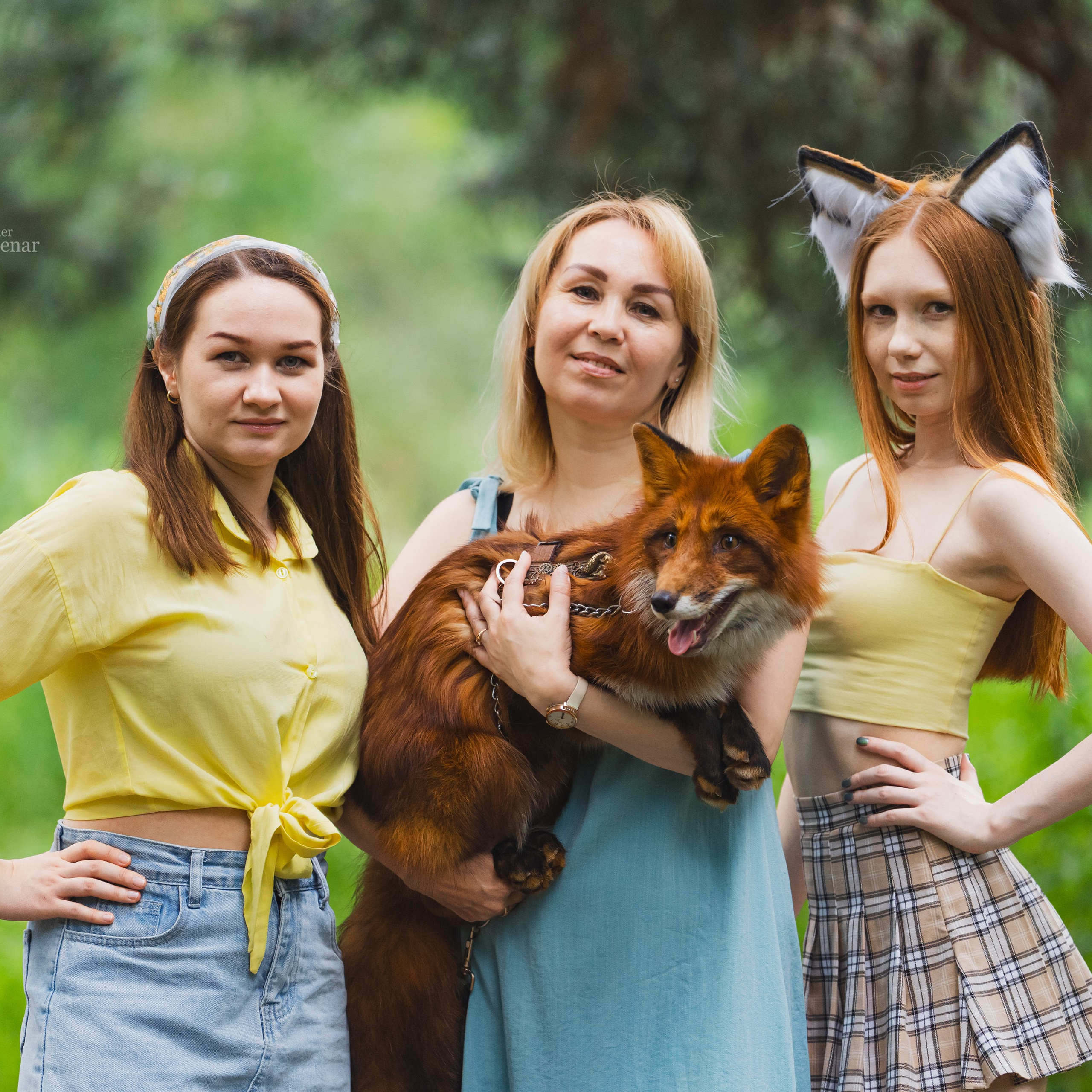 Ульяна, Ирина, Олеся и Данте