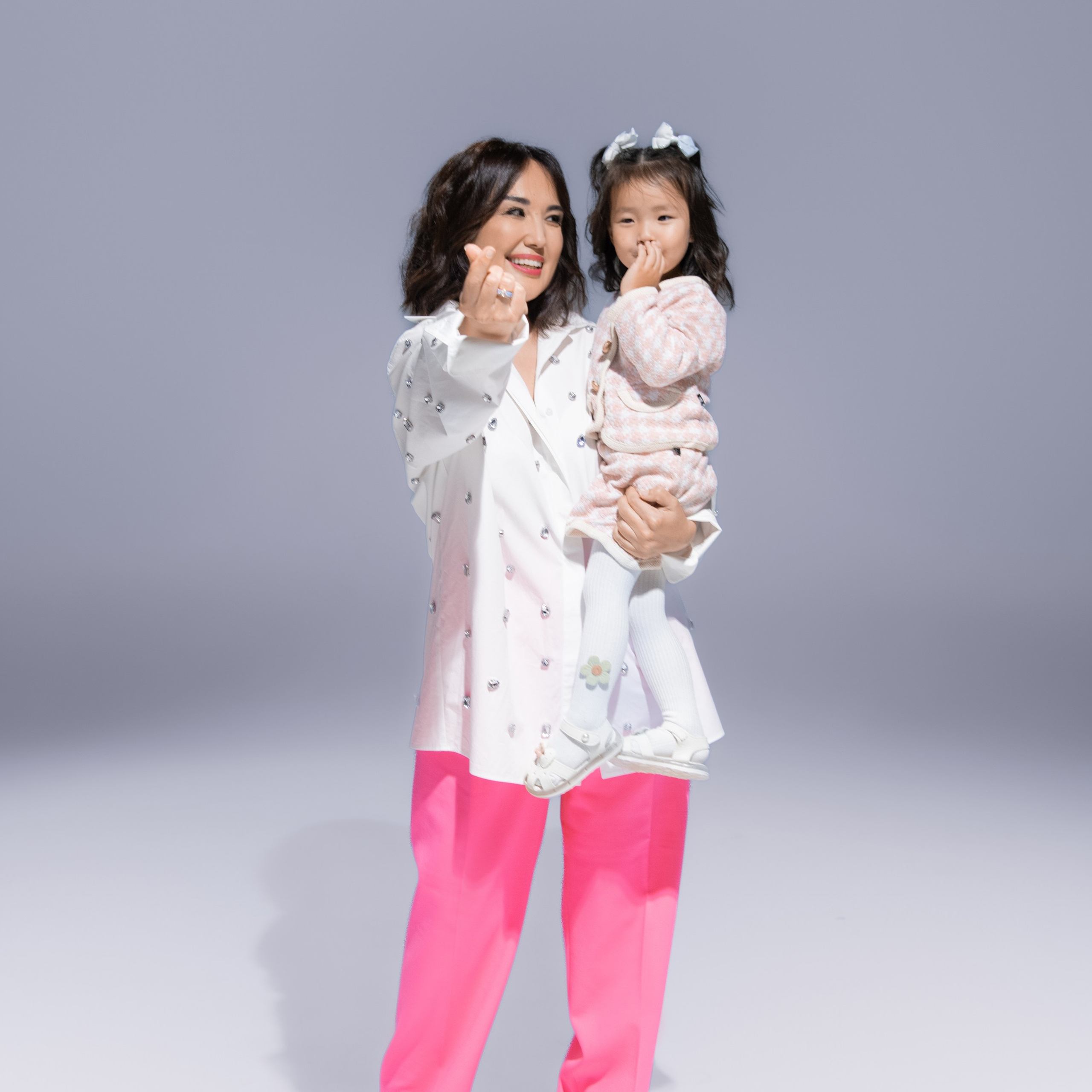 JIBEK JOLY LS. OSPAN ALI photographer