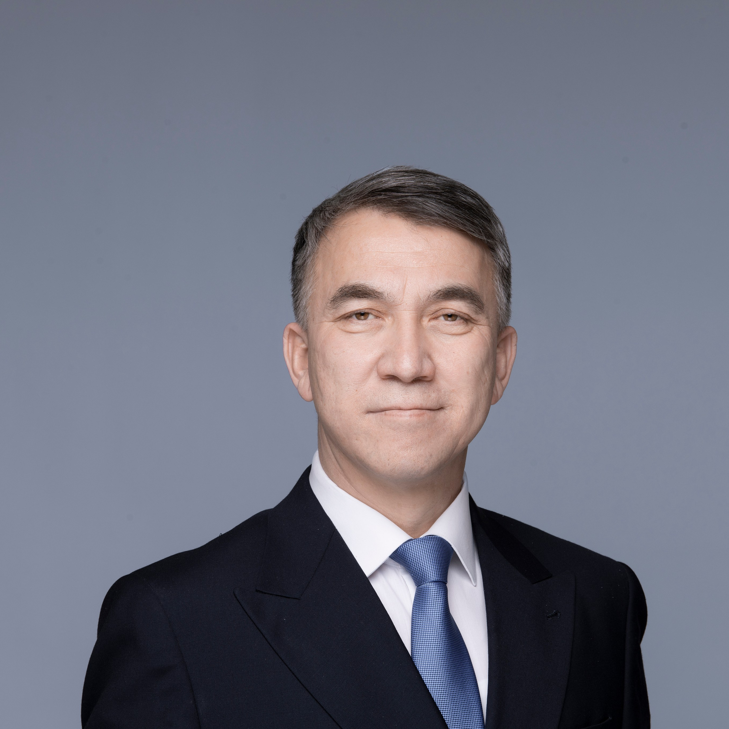 BUSINESS portrait. OSPAN ALI photographer