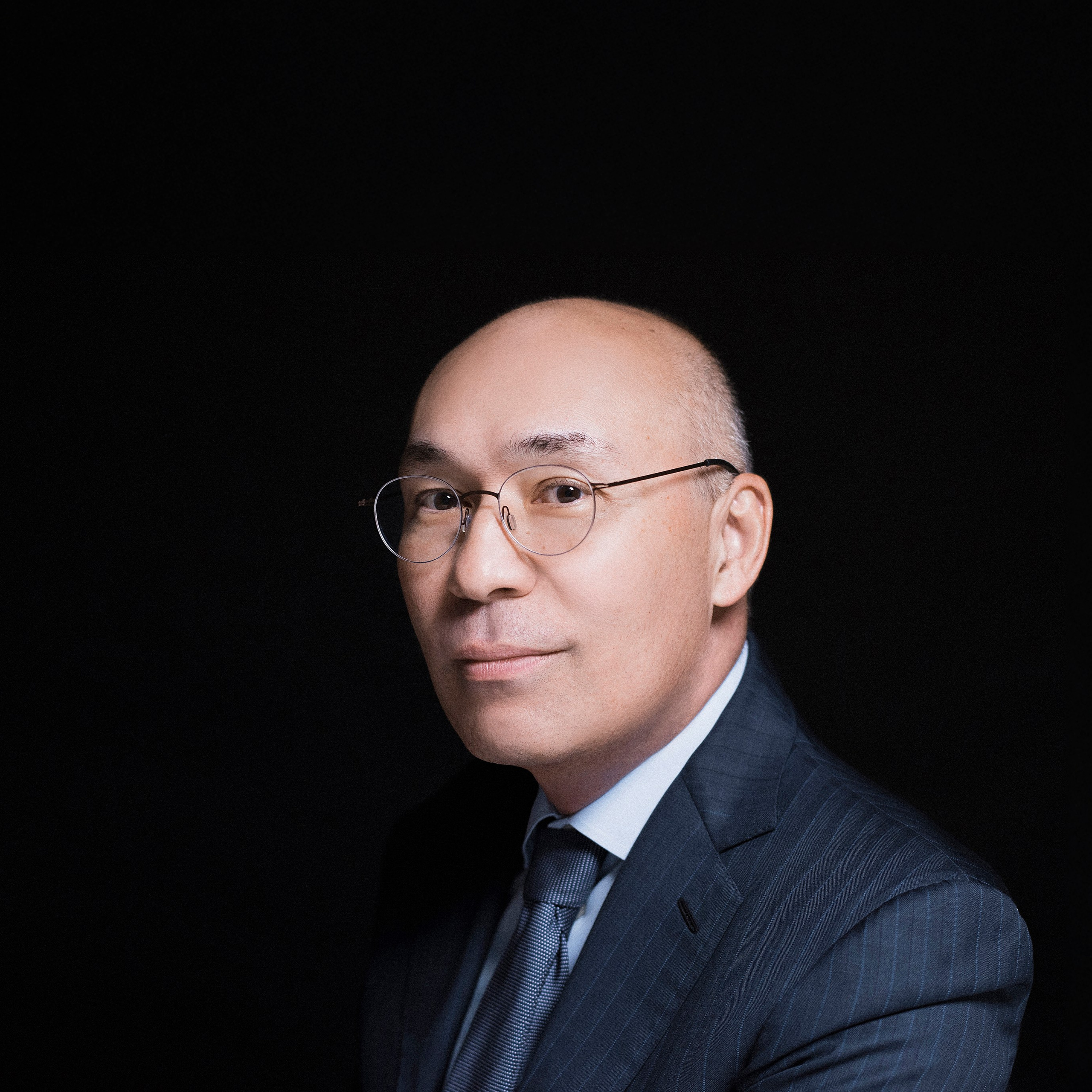 BUSINESS portrait. OSPAN ALI photographer