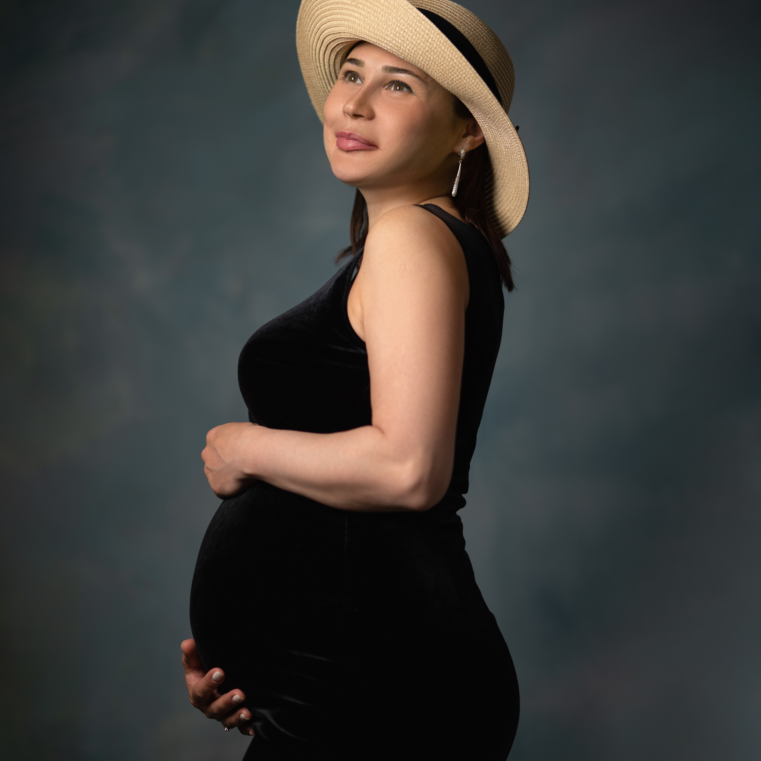 Фотосессия беременности в студии