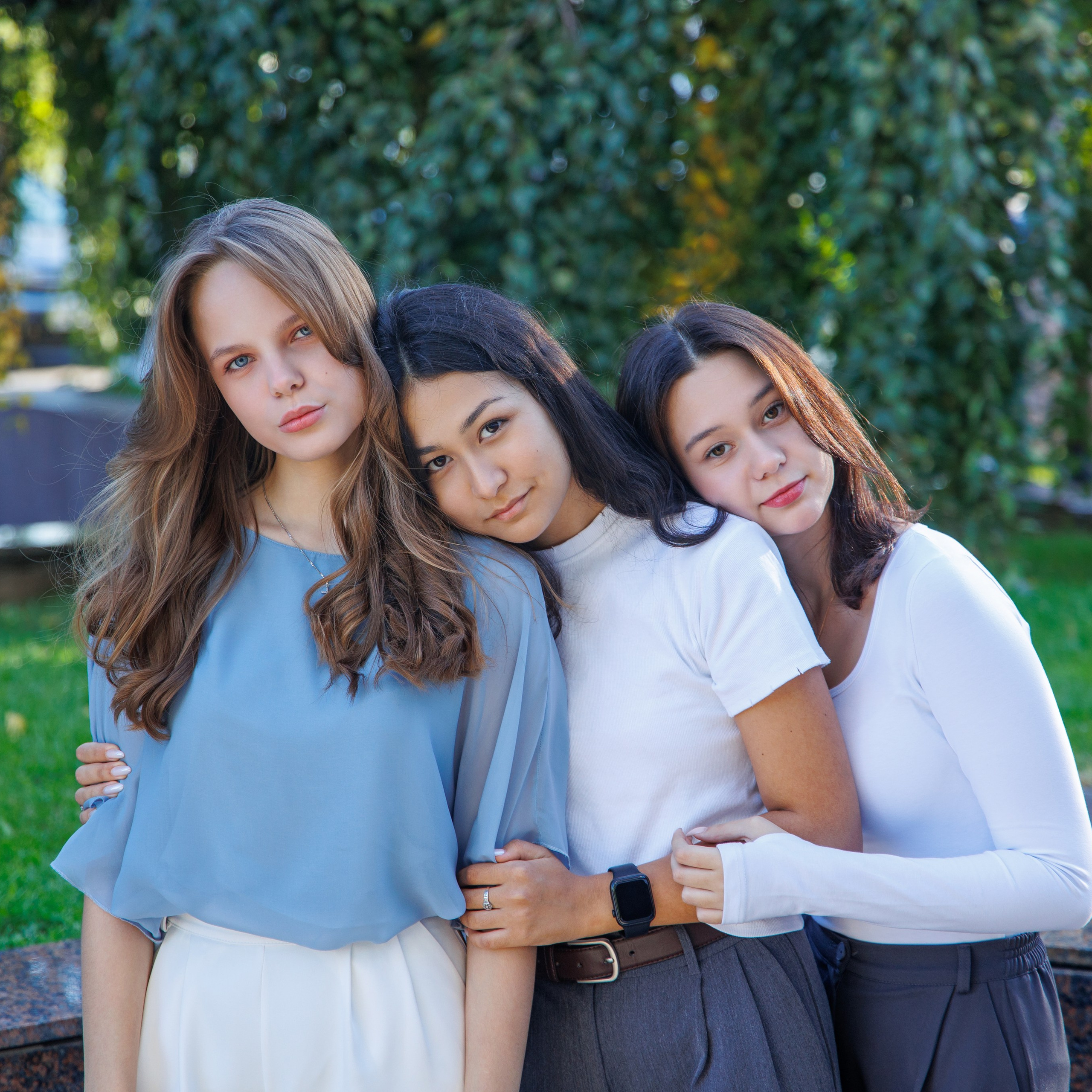 Варианты дизайна 9-11 класс. Школьный фотограф Саратов Золотарь Ольга