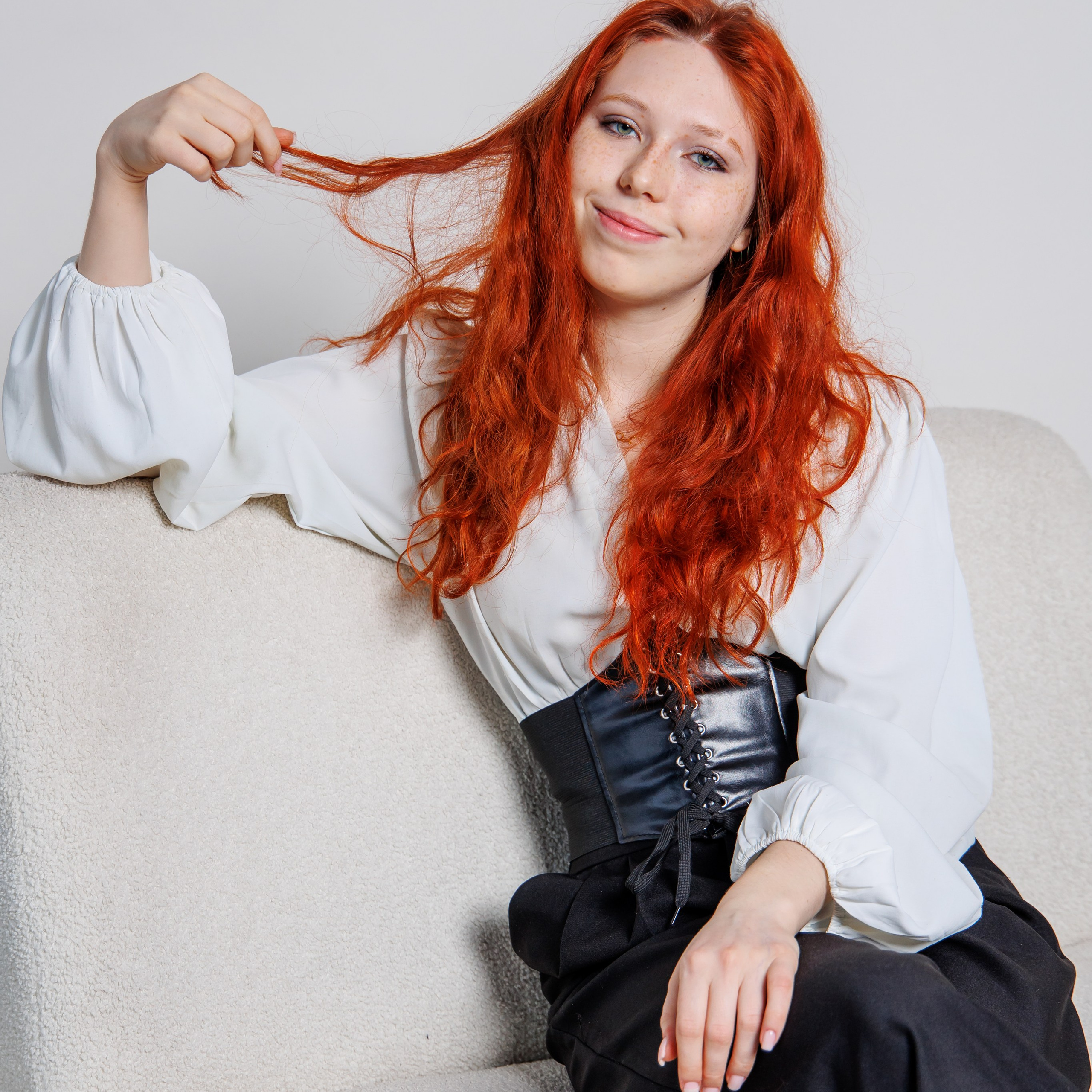 Варианты дизайна 9-11 класс. Школьный фотограф Саратов Золотарь Ольга