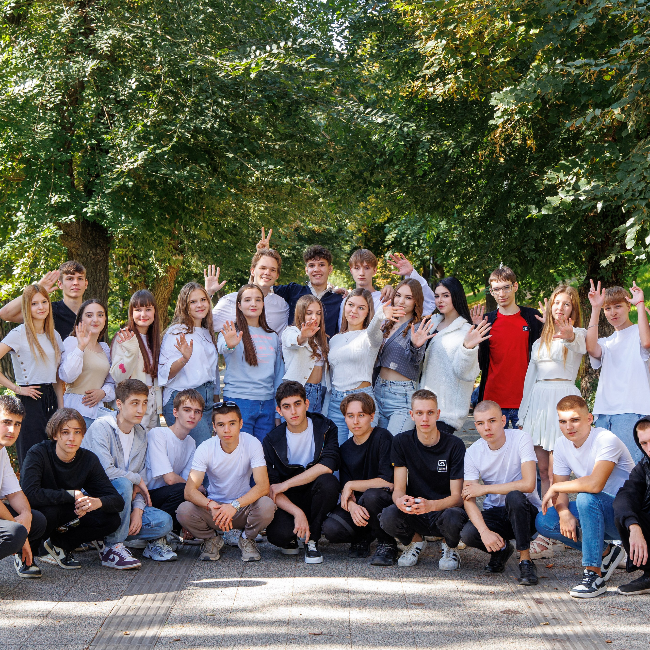 Варианты дизайна 9-11 класс. Школьный фотограф Саратов Золотарь Ольга