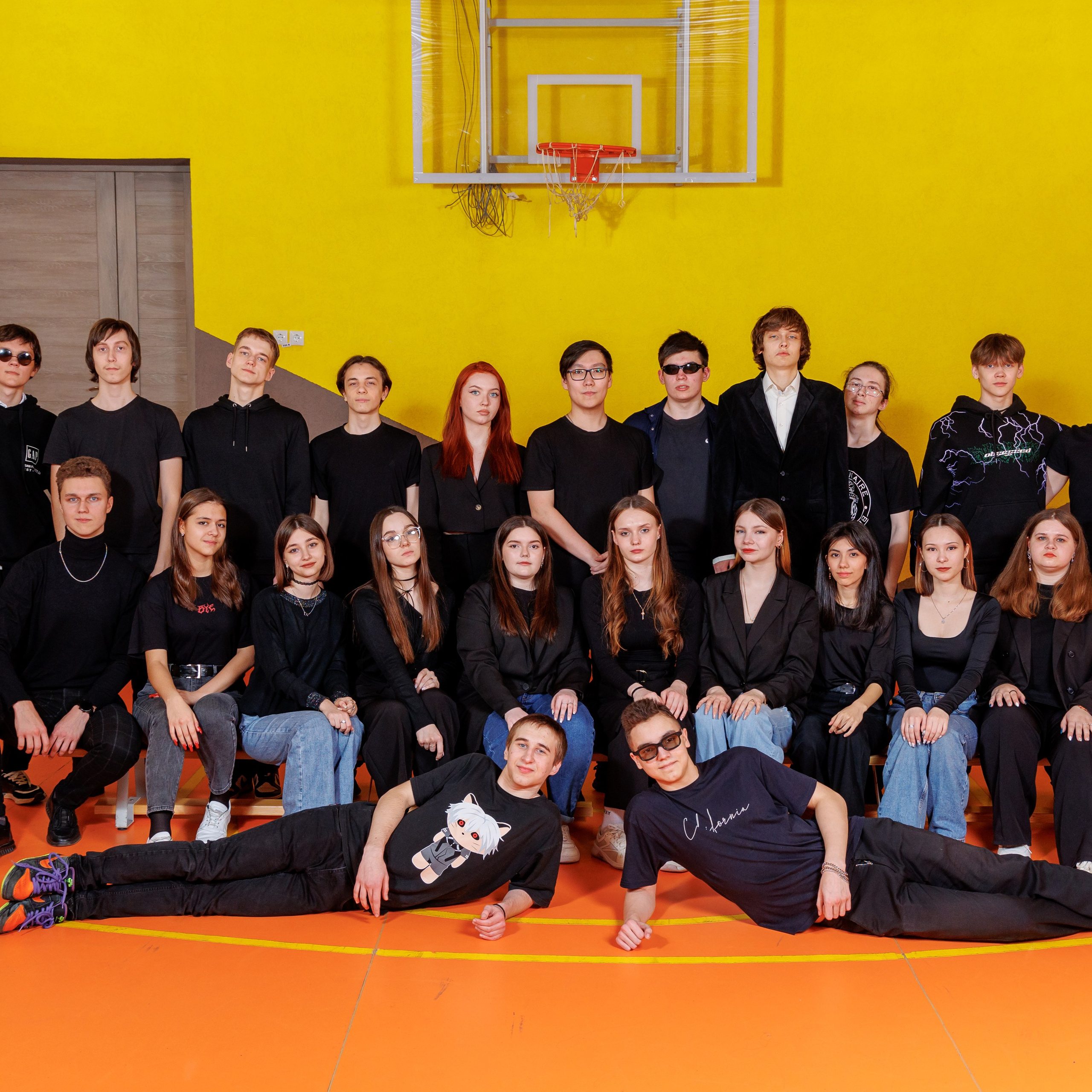 Варианты дизайна 9-11 класс. Школьный фотограф Саратов Золотарь Ольга