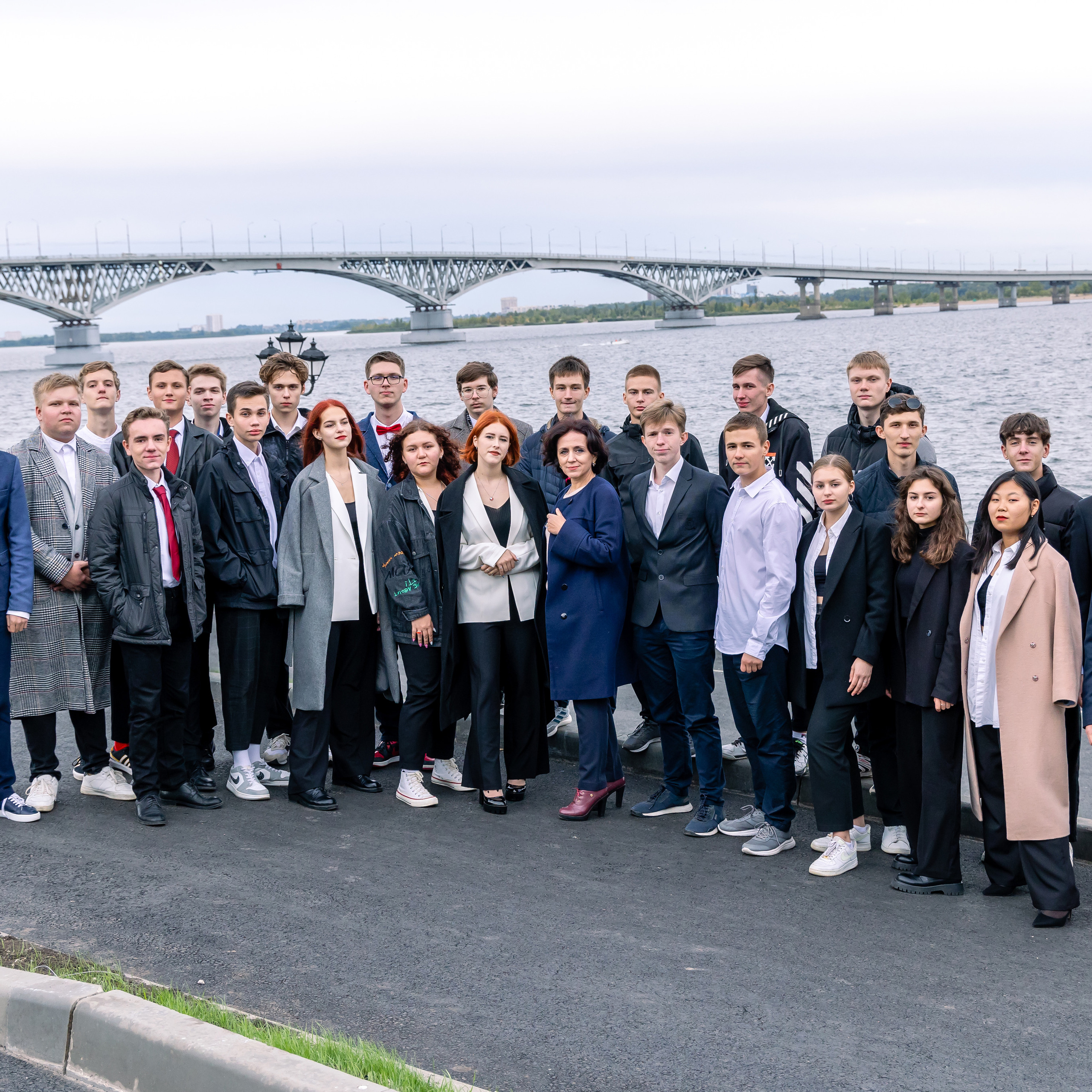 Варианты дизайна 9-11 класс. Школьный фотограф Саратов Золотарь Ольга