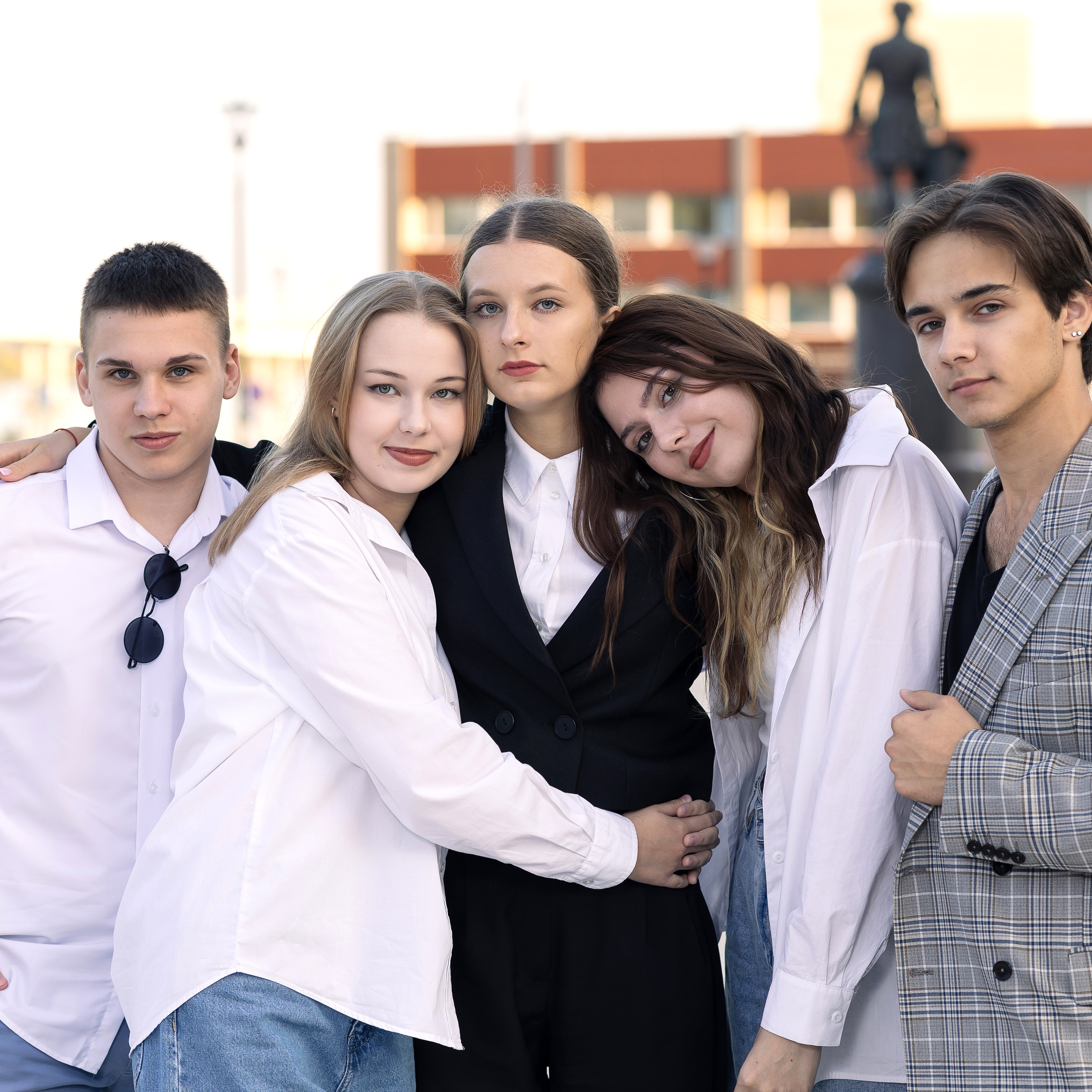 Варианты дизайна 9-11 класс. Школьный фотограф Саратов Золотарь Ольга