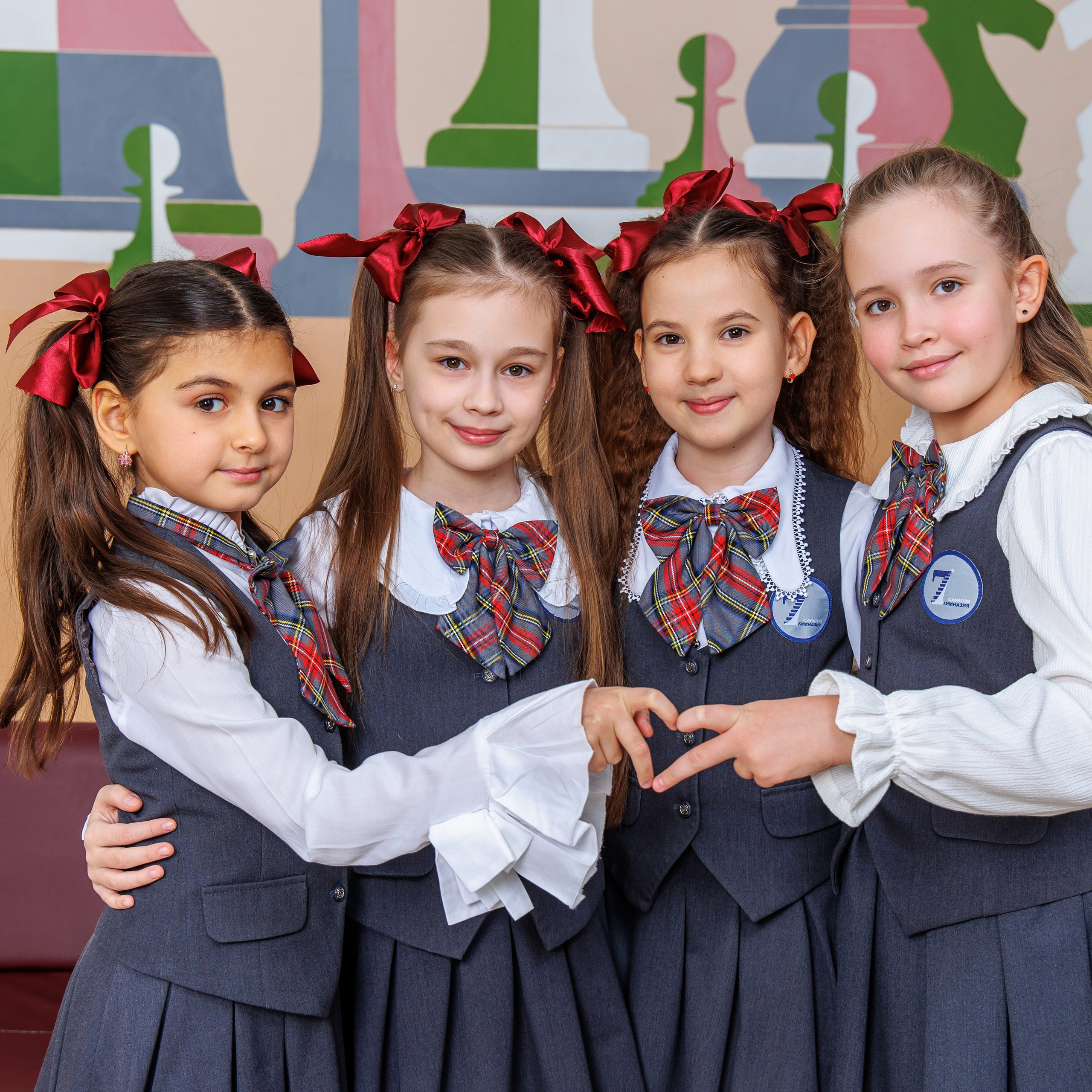 Варианты дизайна для 1-4 классов. Школьный фотограф Саратов Золотарь Ольга