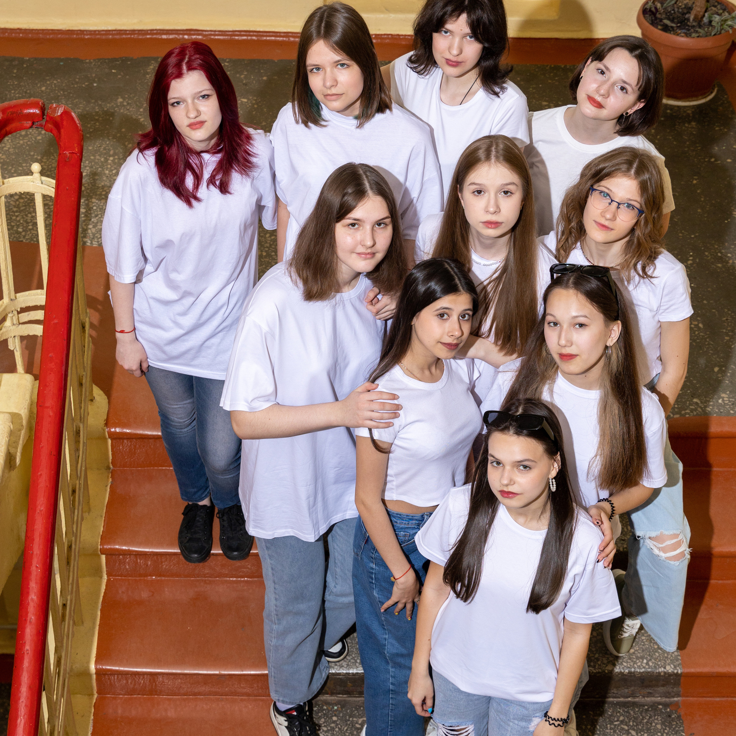 Варианты дизайна 9-11 класс. Школьный фотограф Саратов Золотарь Ольга