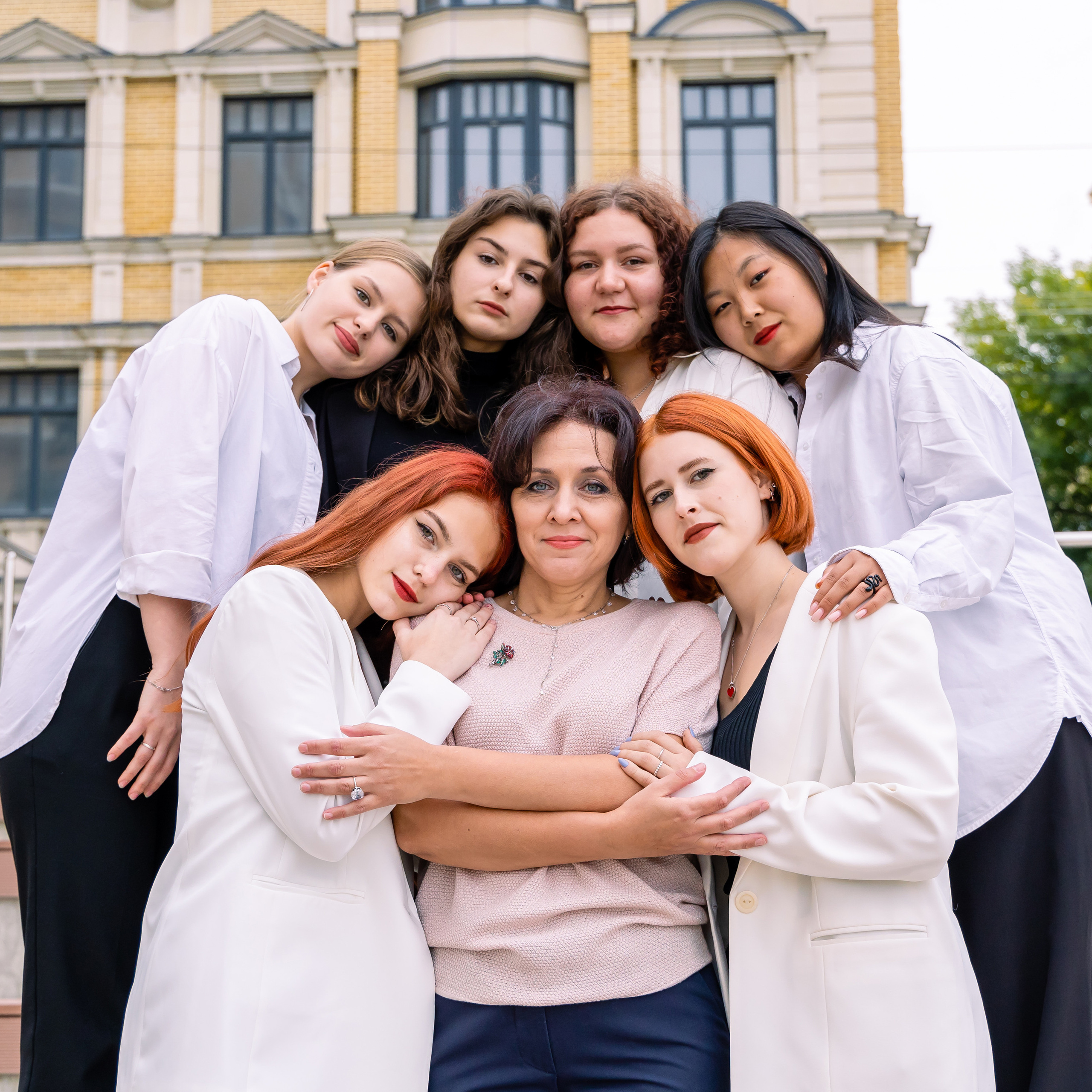 Варианты дизайна 9-11 класс. Школьный фотограф Саратов Золотарь Ольга