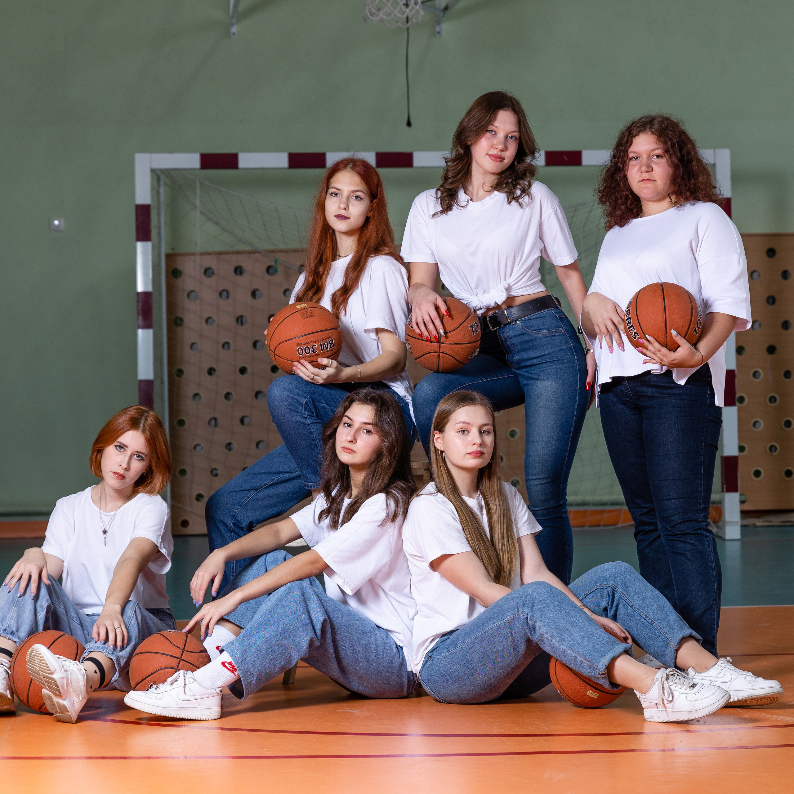 Варианты дизайна 9-11 класс. Школьный фотограф Саратов Золотарь Ольга