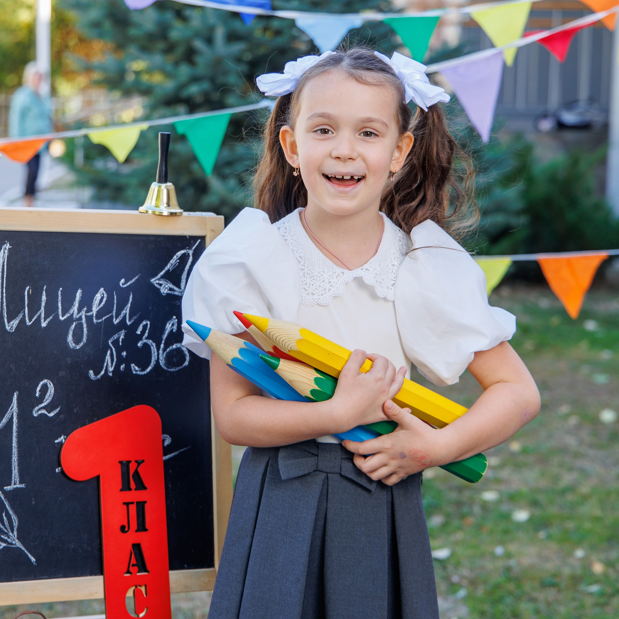 Варианты первоклашка. Школьный фотограф Саратов Золотарь Ольга