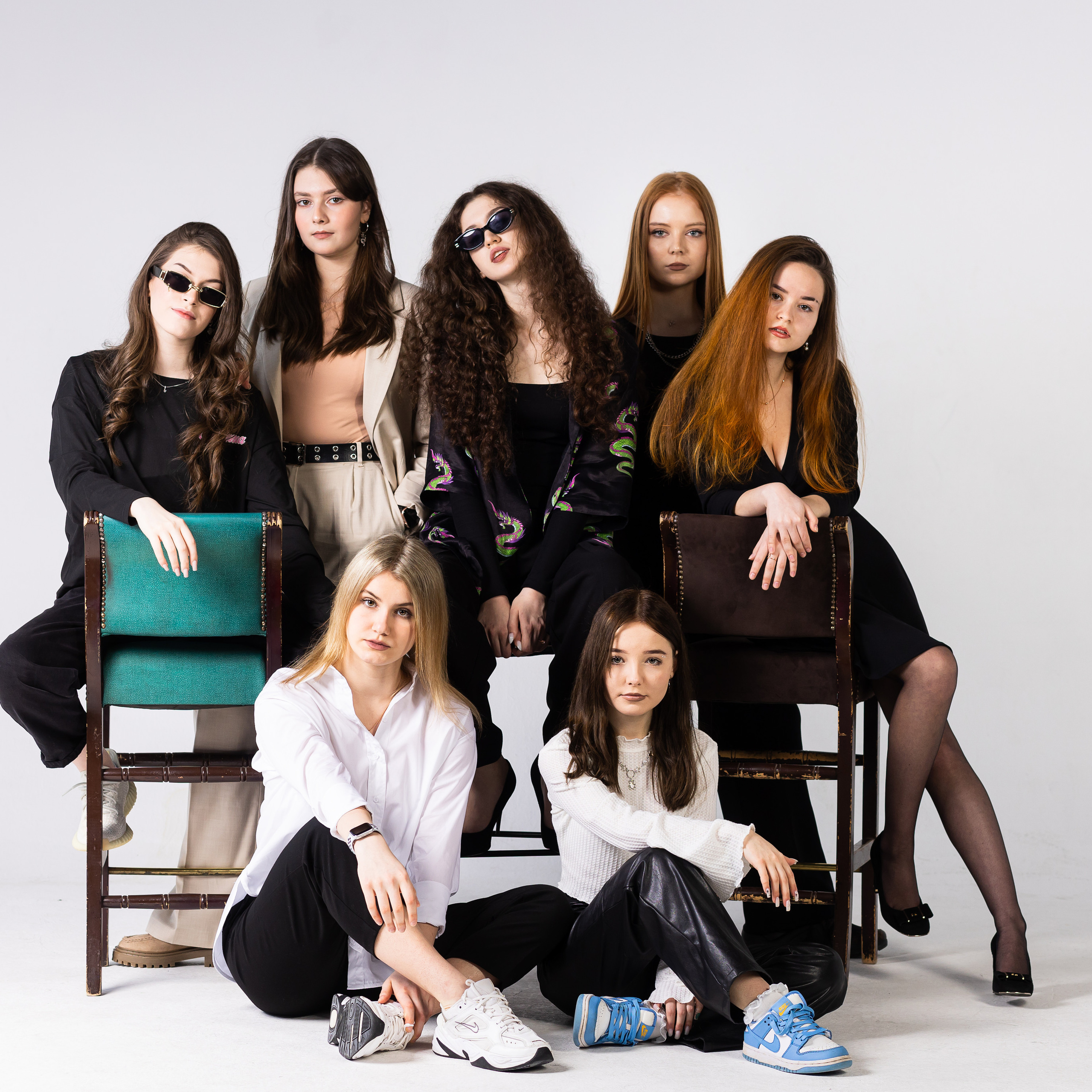 Варианты дизайна 9-11 класс. Школьный фотограф Саратов Золотарь Ольга