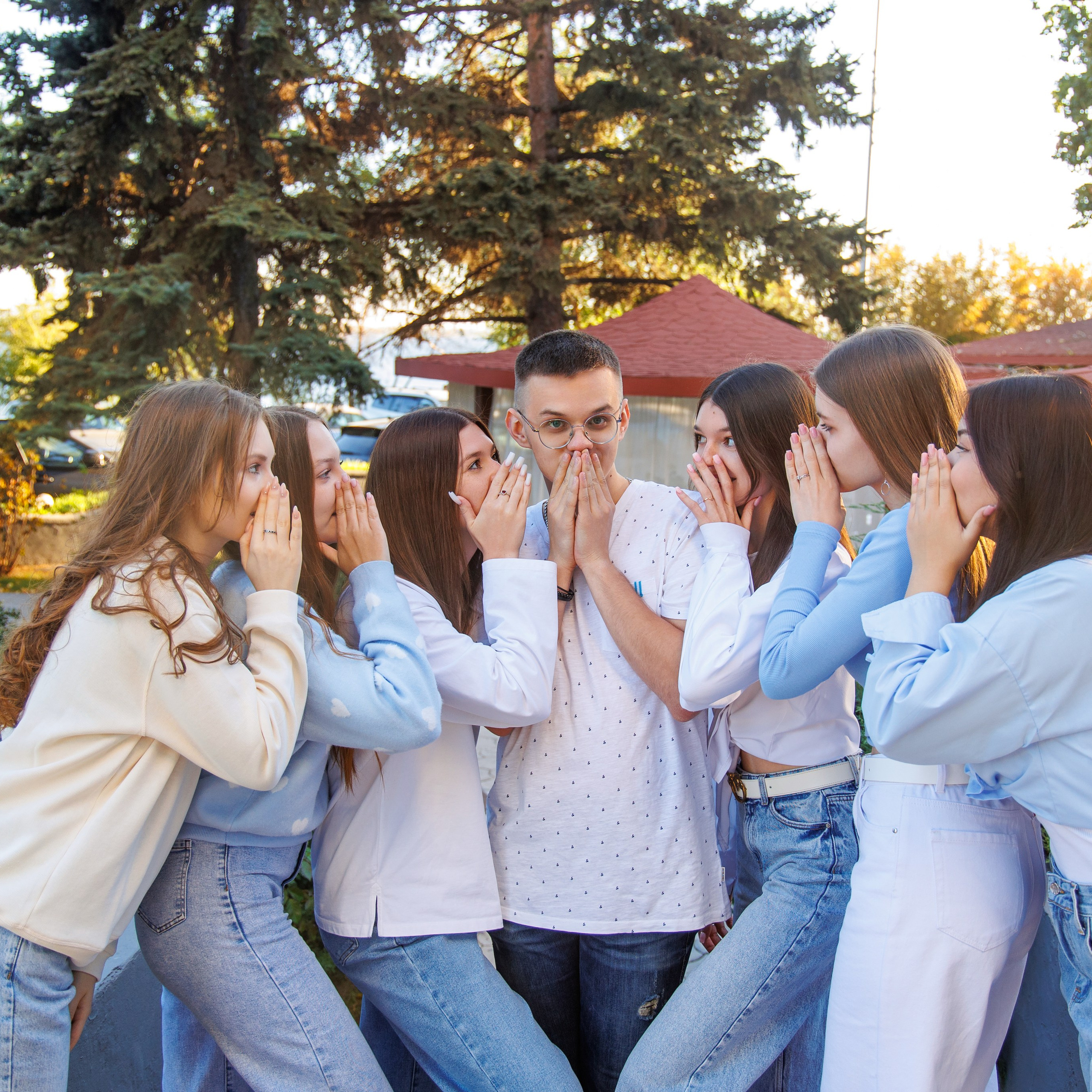 Варианты дизайна 9-11 класс. Школьный фотограф Саратов Золотарь Ольга