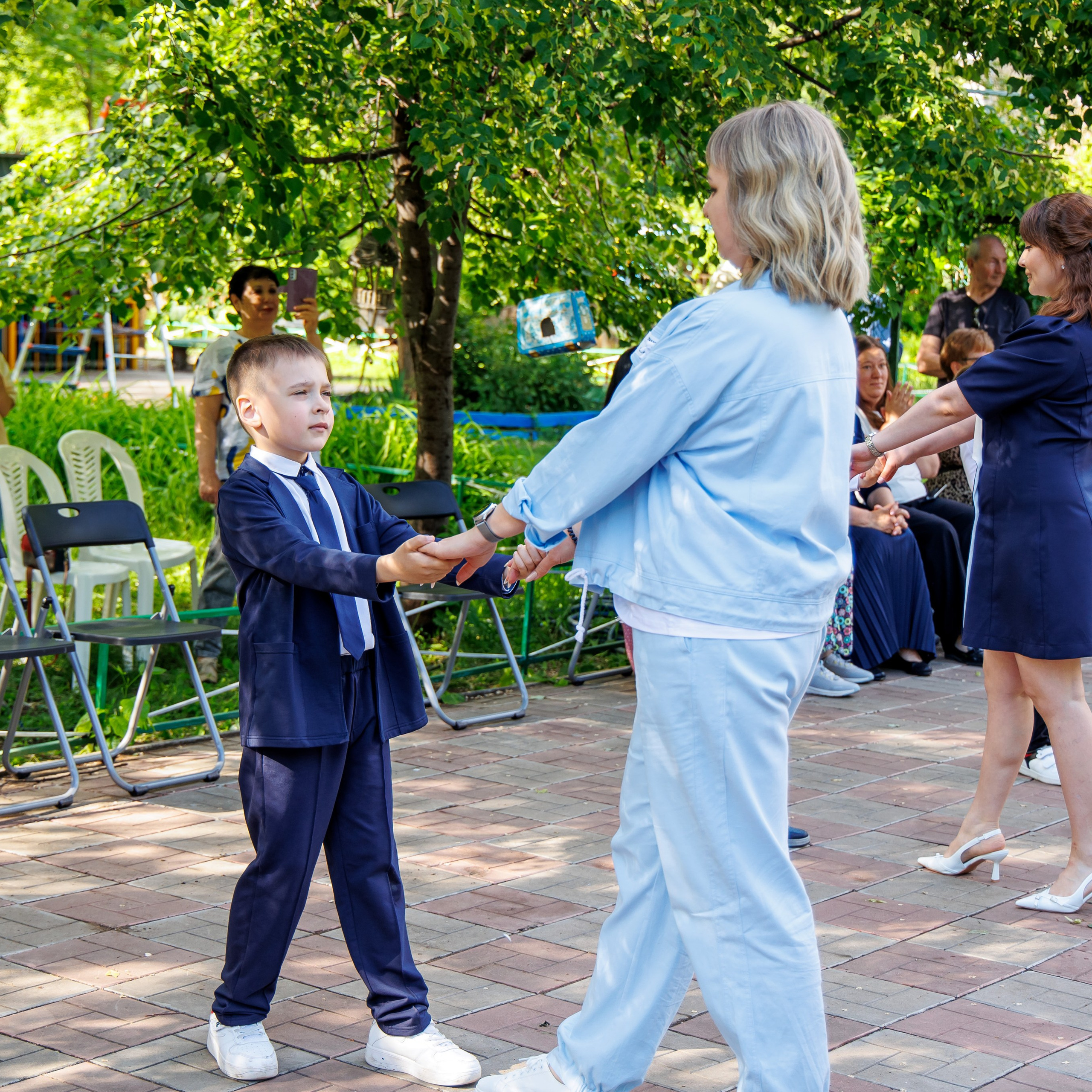 Варианты дизайна садика. Школьный фотограф Саратов Золотарь Ольга