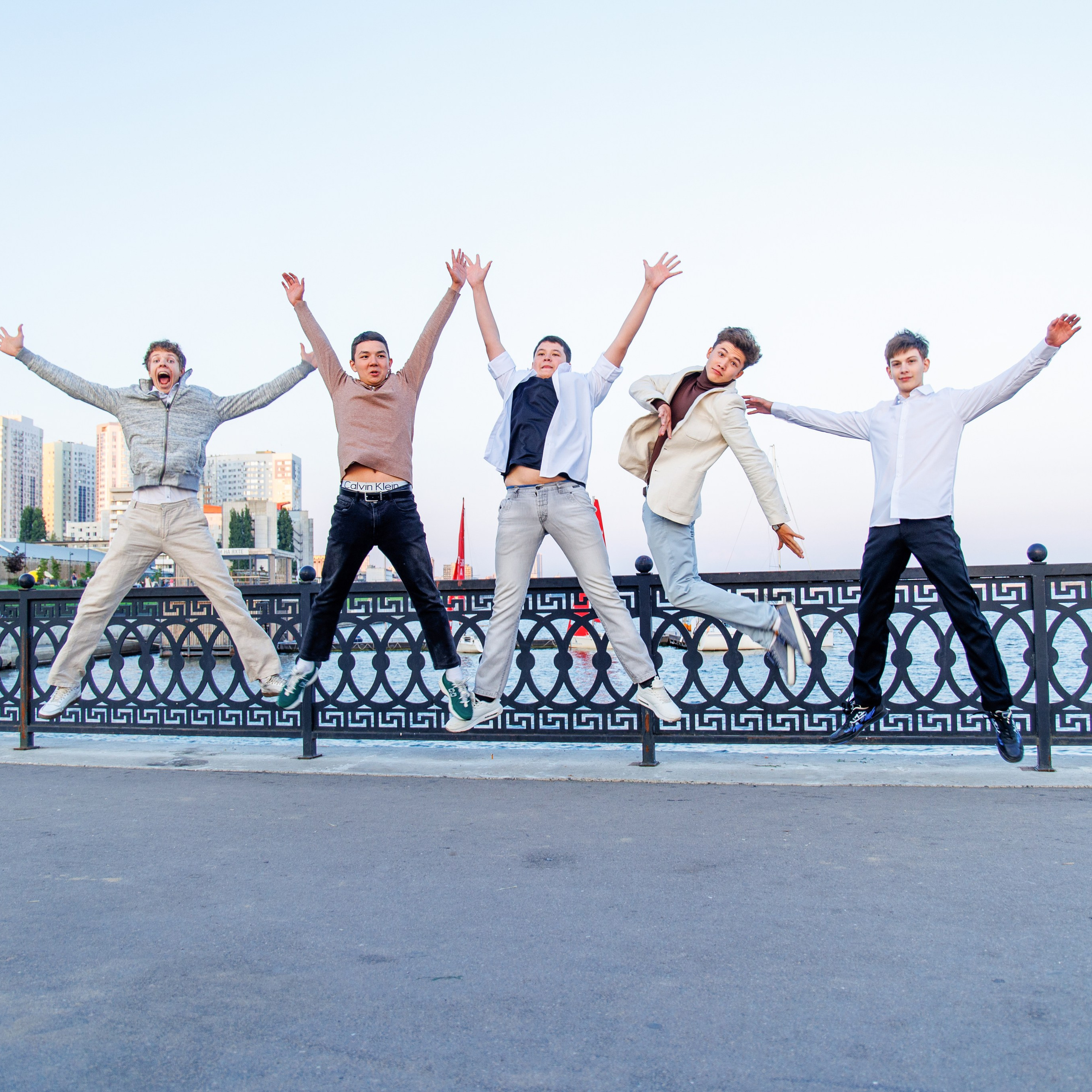 Варианты дизайна 9-11 класс. Школьный фотограф Саратов Золотарь Ольга