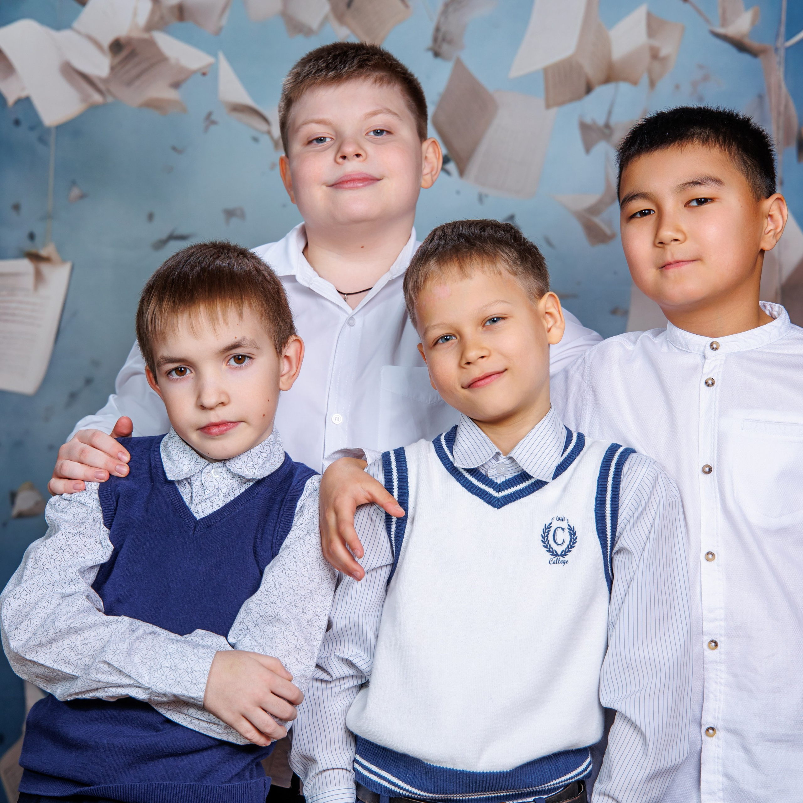 Варианты дизайна для 1-4 классов. Школьный фотограф Саратов Золотарь Ольга